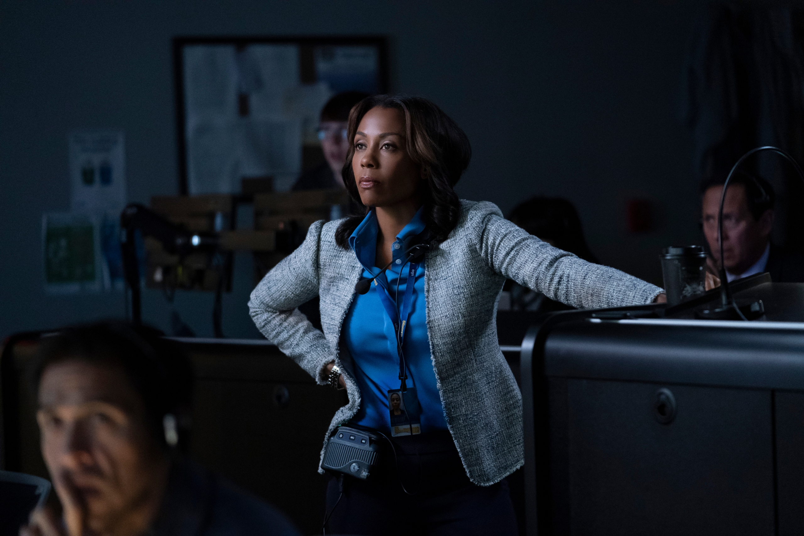Karen Pittman focused in The Morning Show control room HD Wallpaper