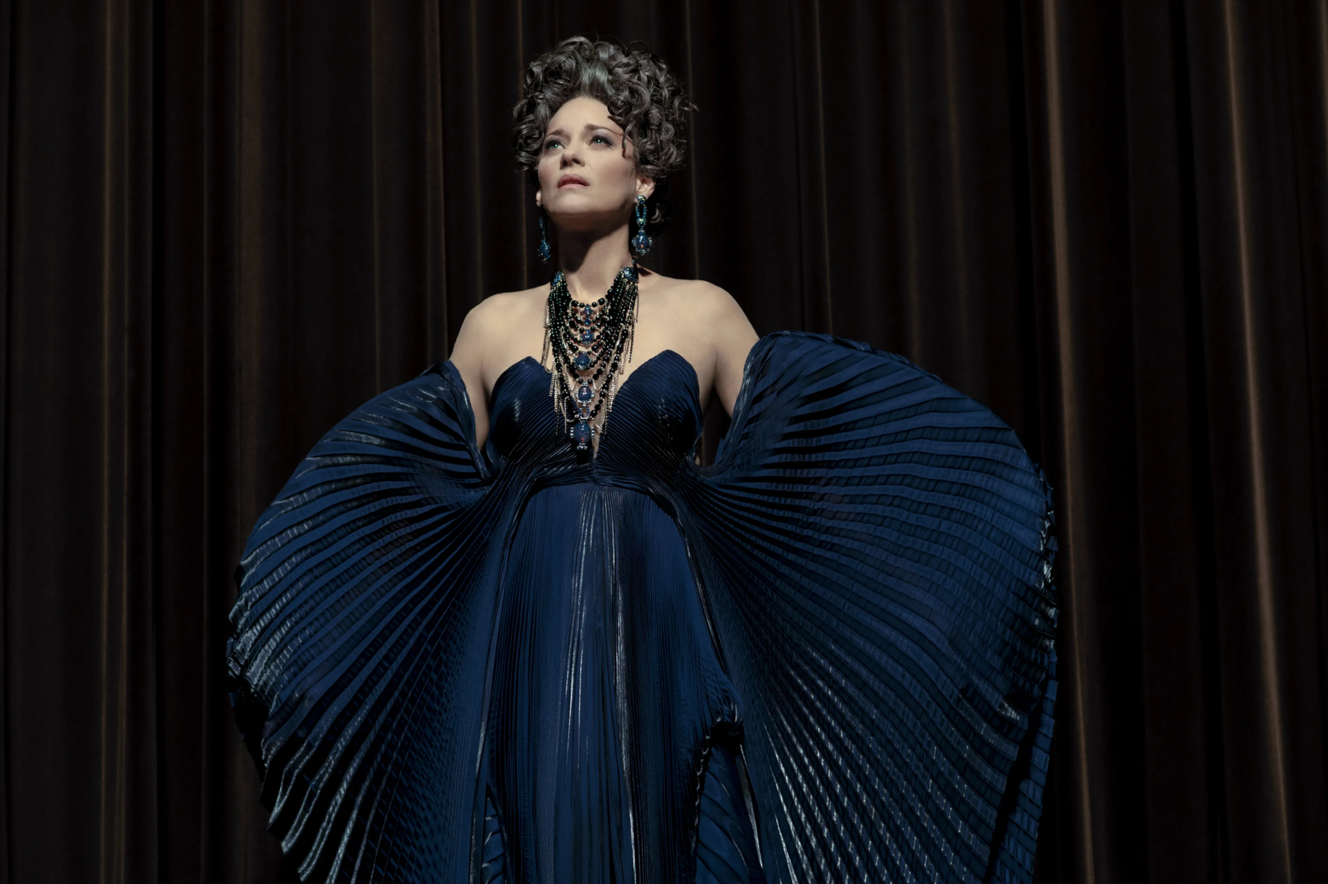 Marion Cotillard in a dramatic blue gown for Annette HD Wallpaper