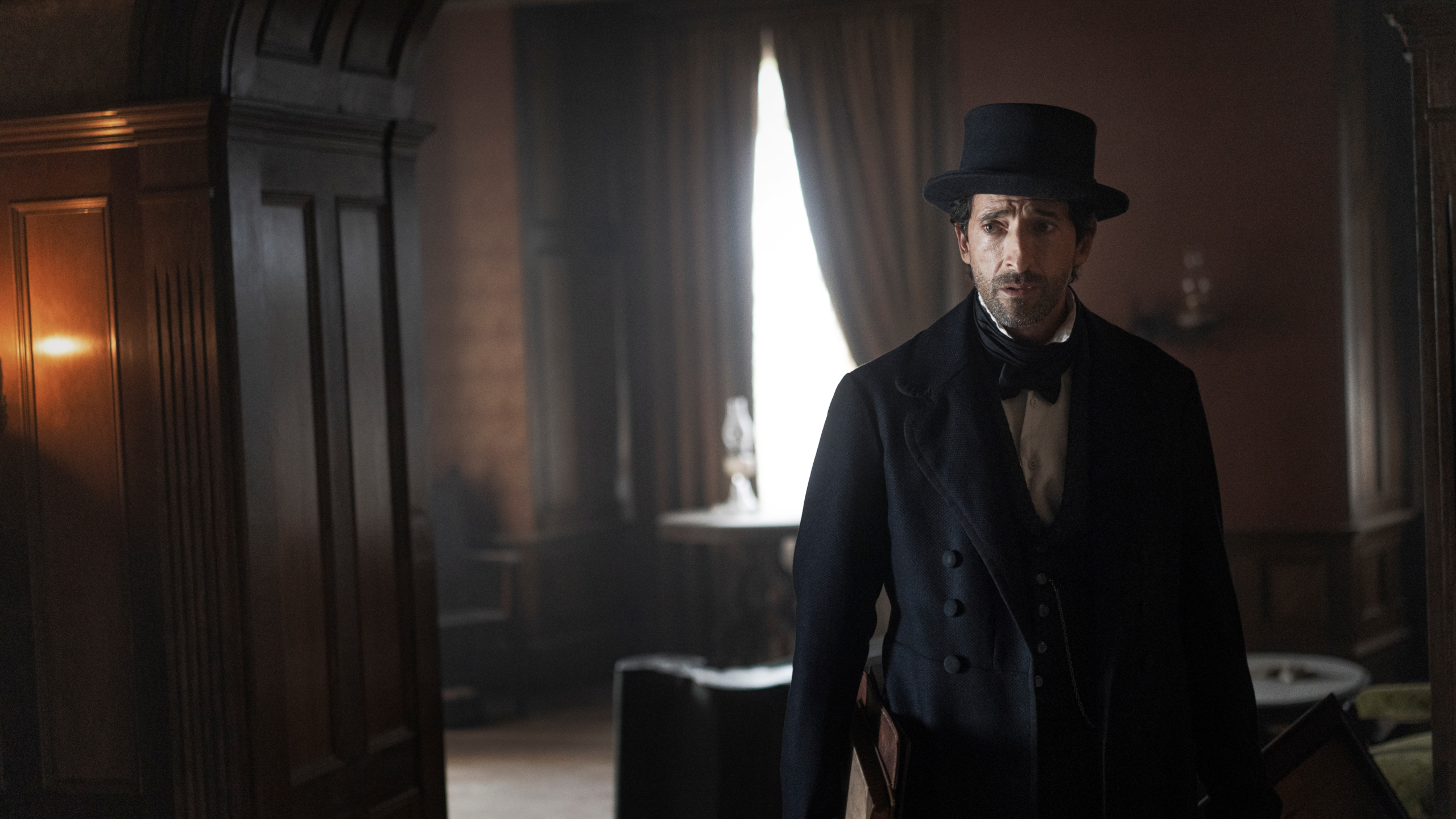 Adrien Brody in period costume from Chapelwaite HD Wallpaper
