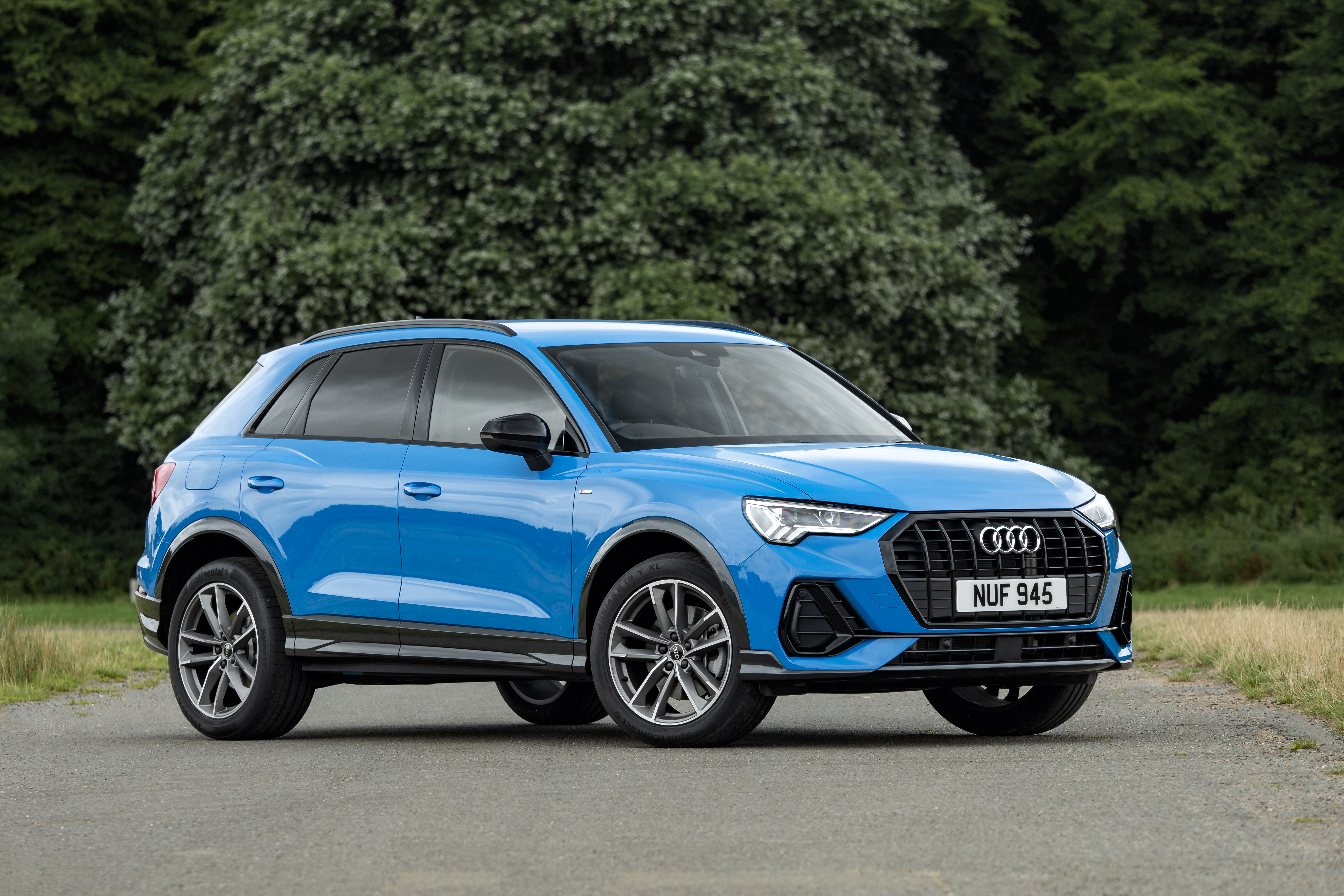 Blue Audi Q3 45 TFSI e S line SUV HD Wallpaper