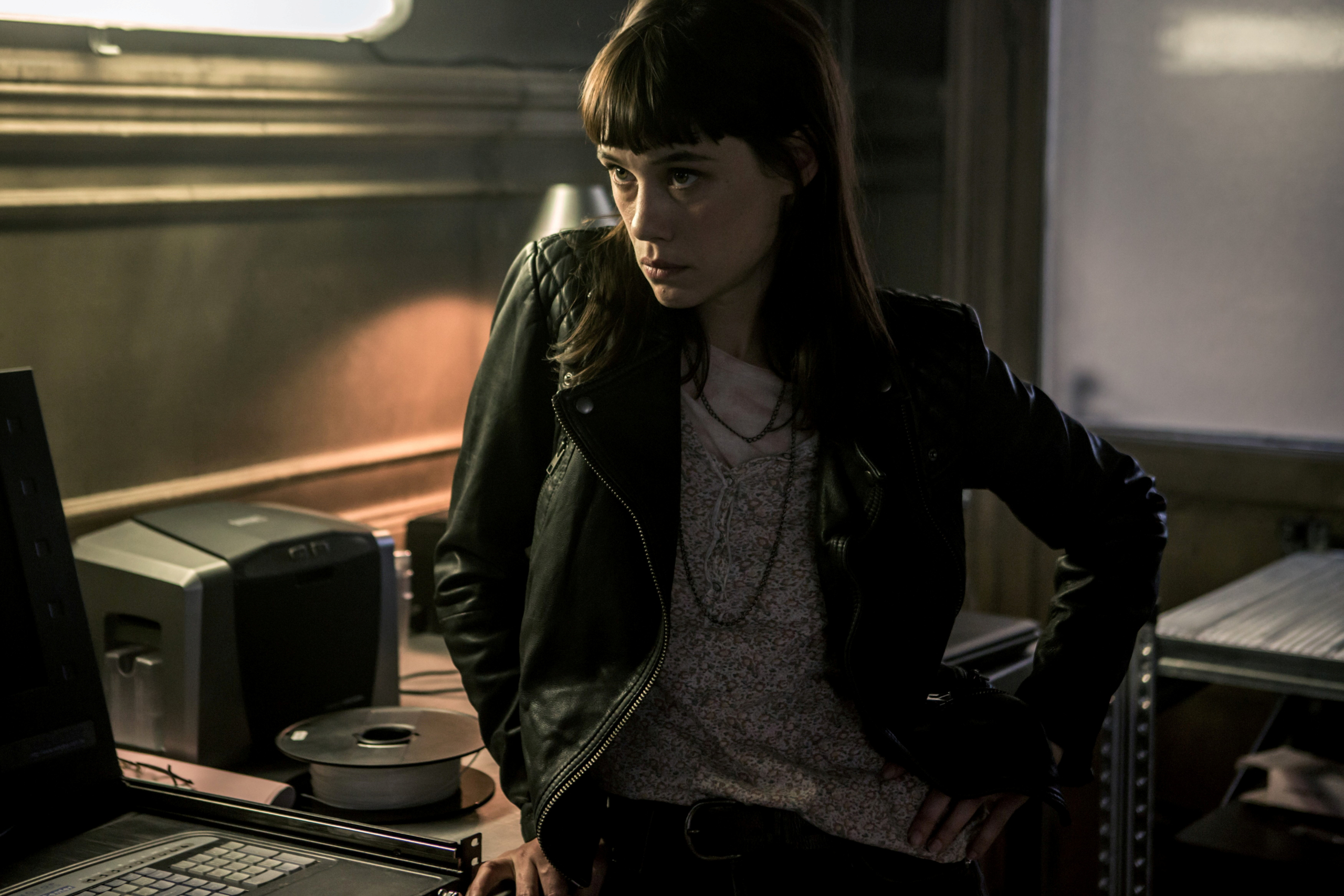 Astrid Bergès-Frisbey in The Vault (2021) looking focused HD Wallpaper