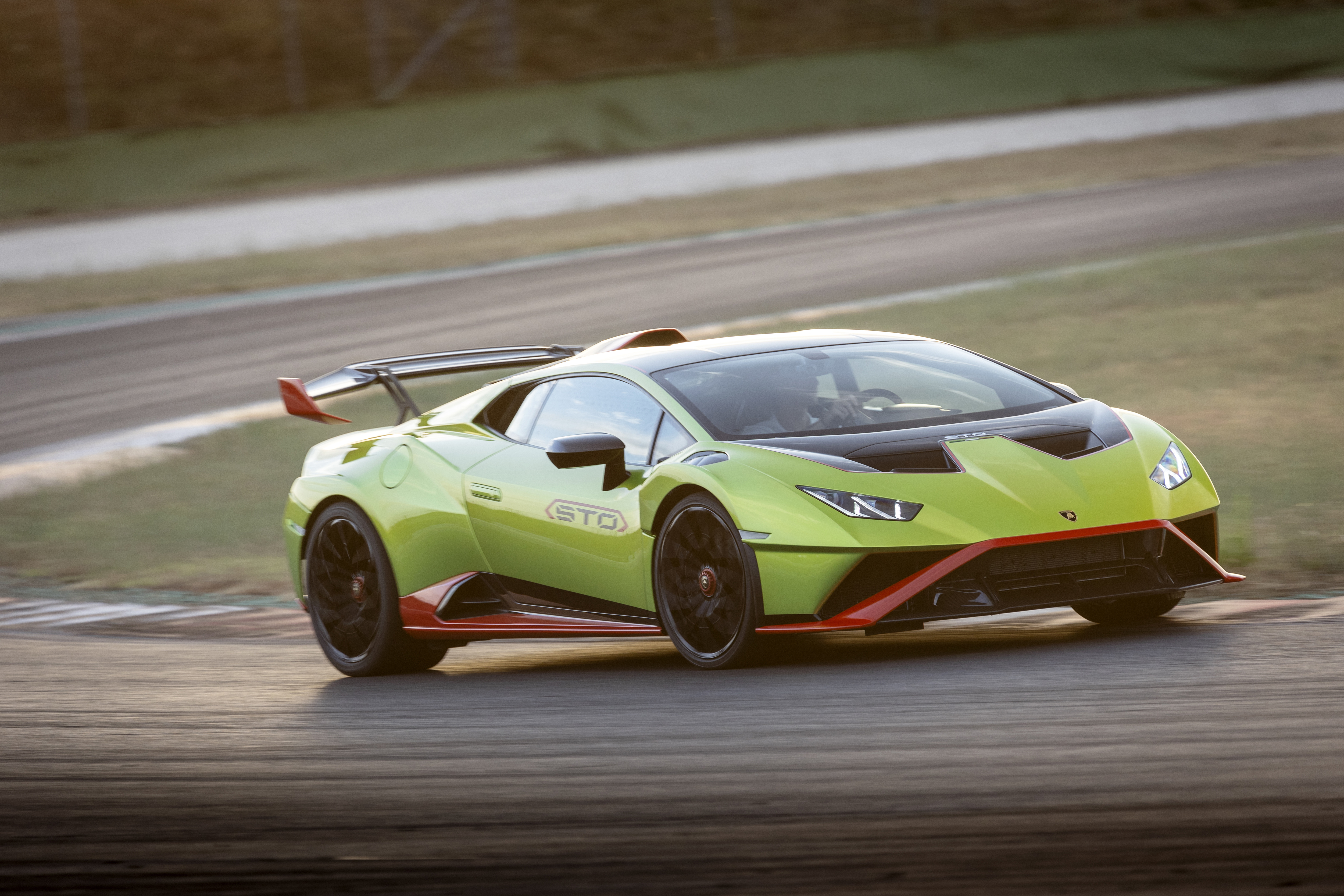 Green Lamborghini Huracán STO 4K on Race Track HD Wallpaper