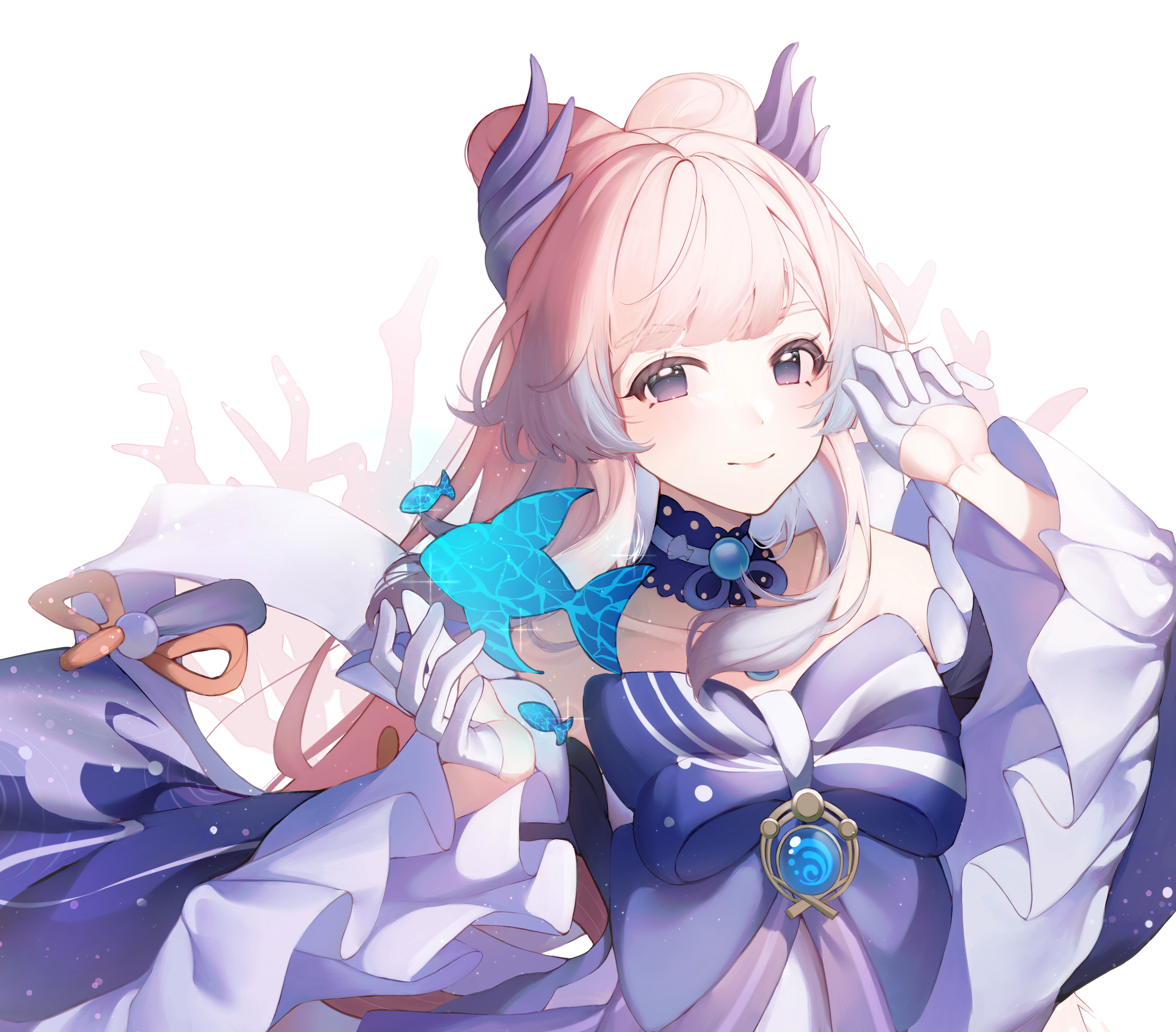 Smiling Sangonomiya Kokomi holding glowing blue fish HD Wallpaper