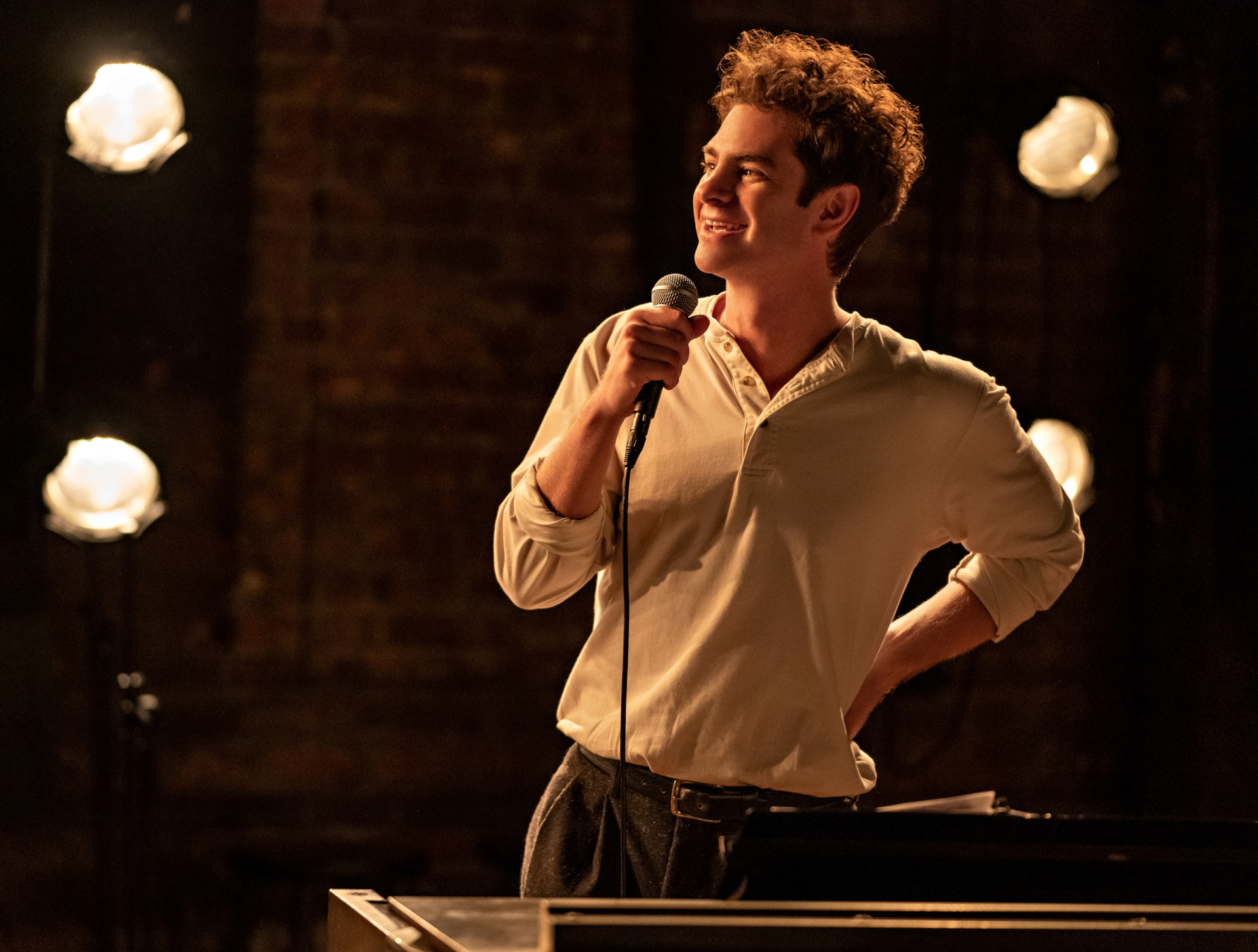 Andrew Garfield performing in Tick, Tick...BOOM! HD Wallpaper