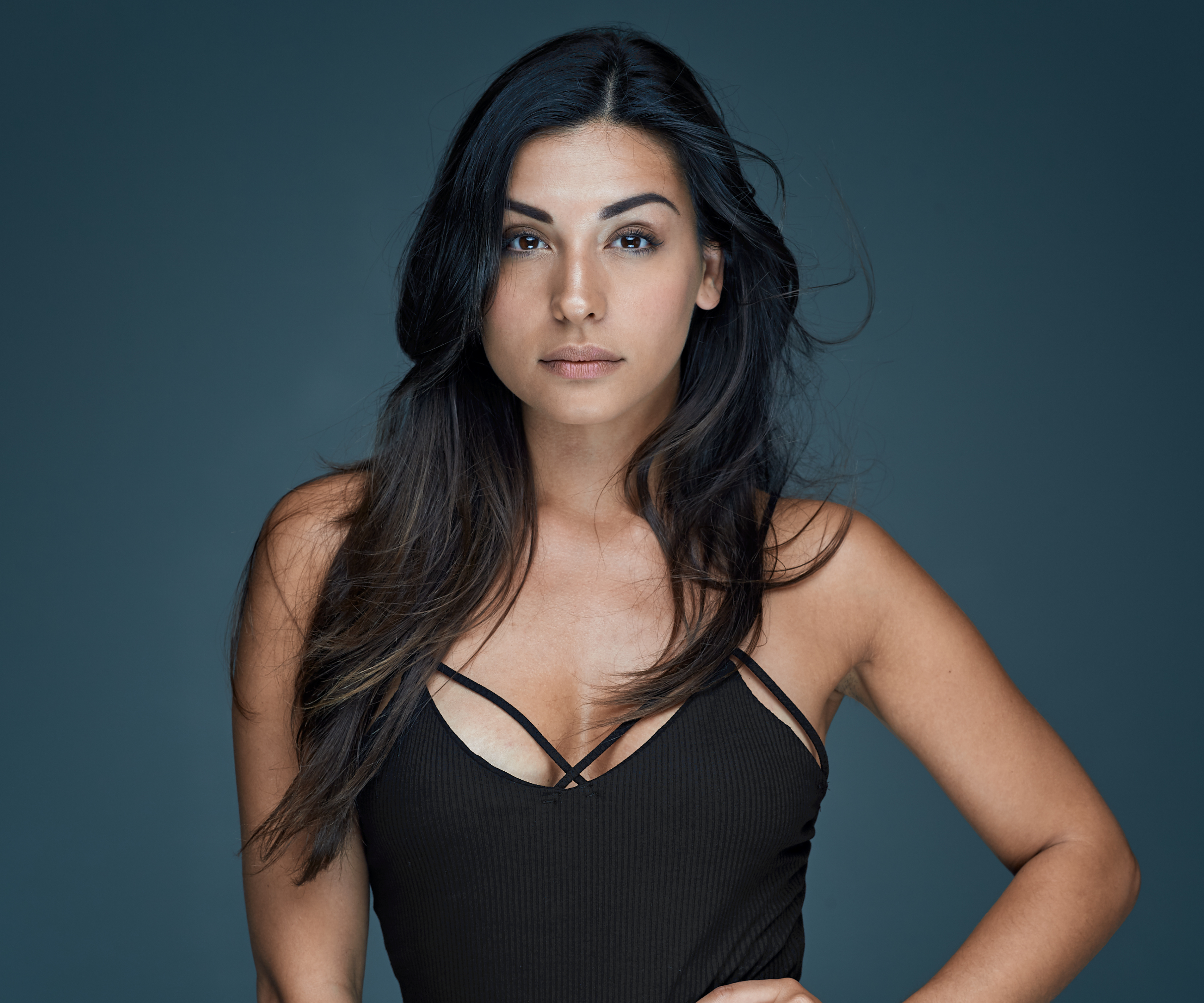 Portrait of Woman with Black Hair and Brown Eyes HD Wallpaper