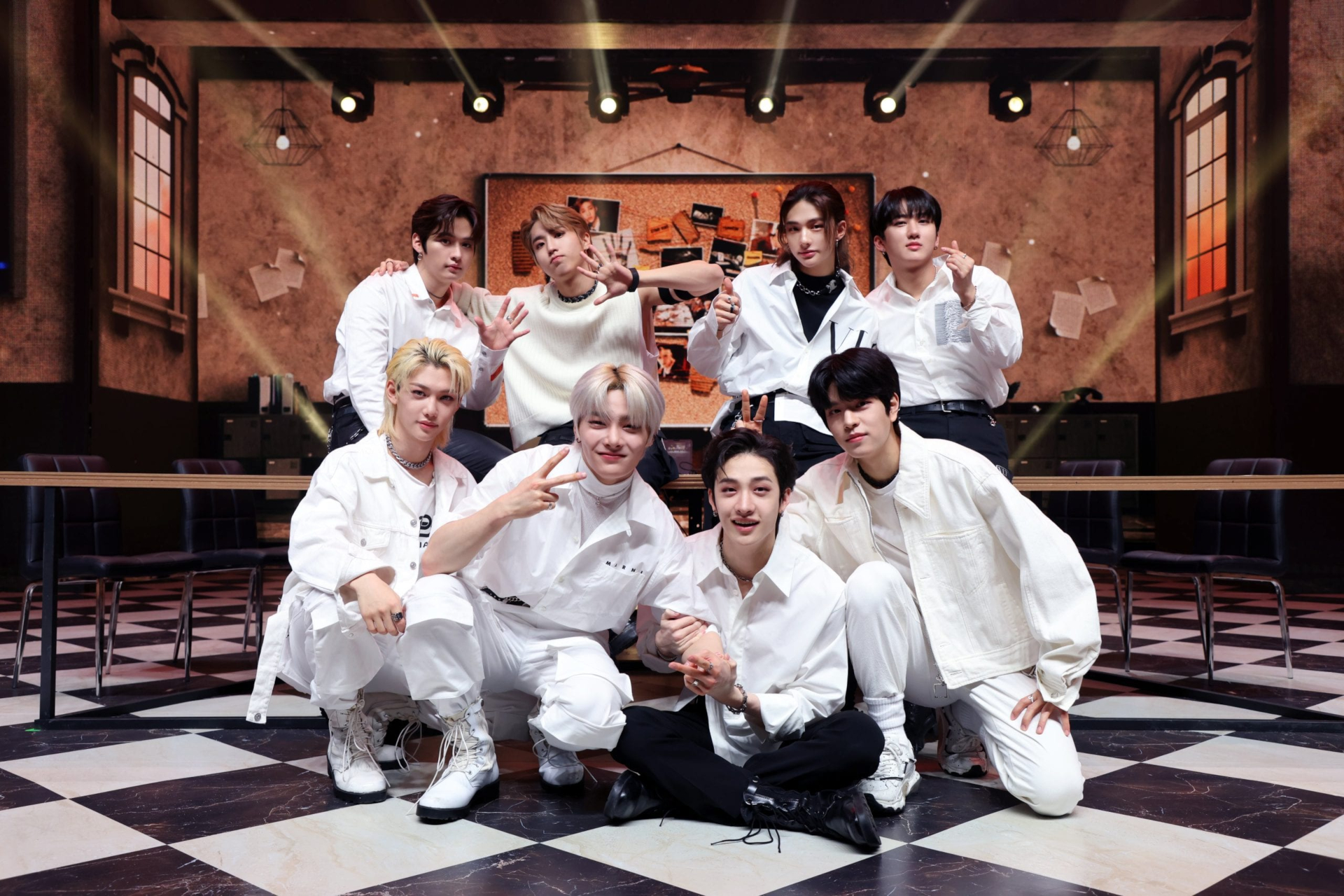 Stray Kids Boy Band Group Photo HD Wallpaper
