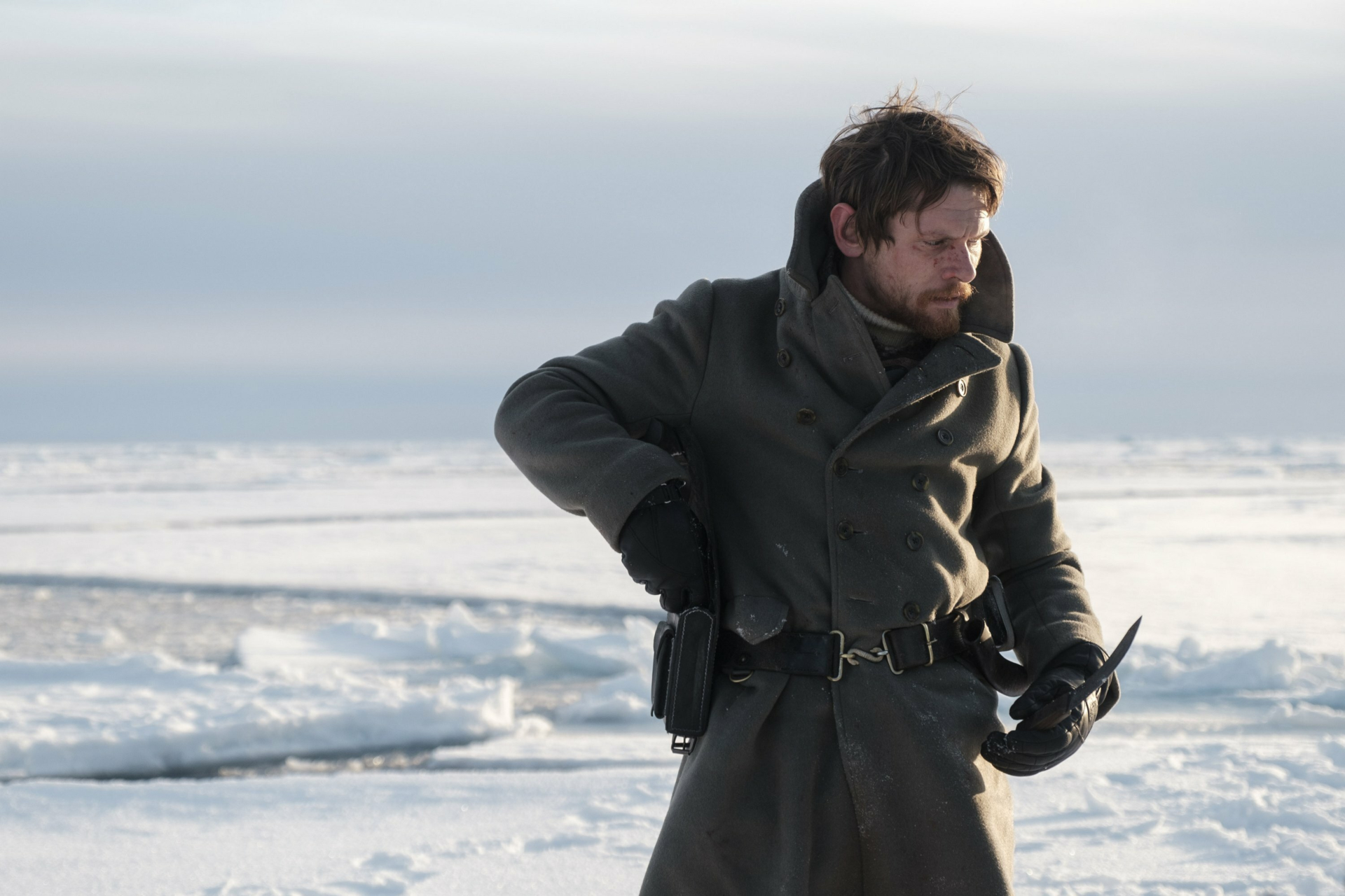 Jack O'Connell in The North Water, man with knife HD Wallpaper