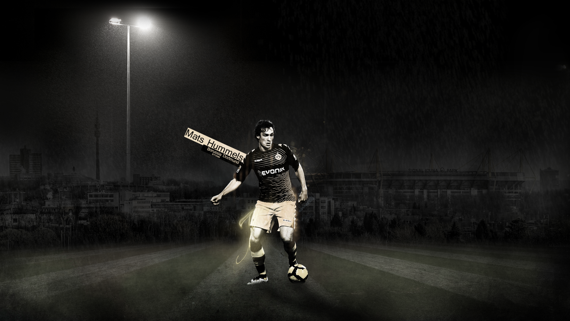 Mats Hummels of Borussia Dortmund under a street light HD Wallpaper