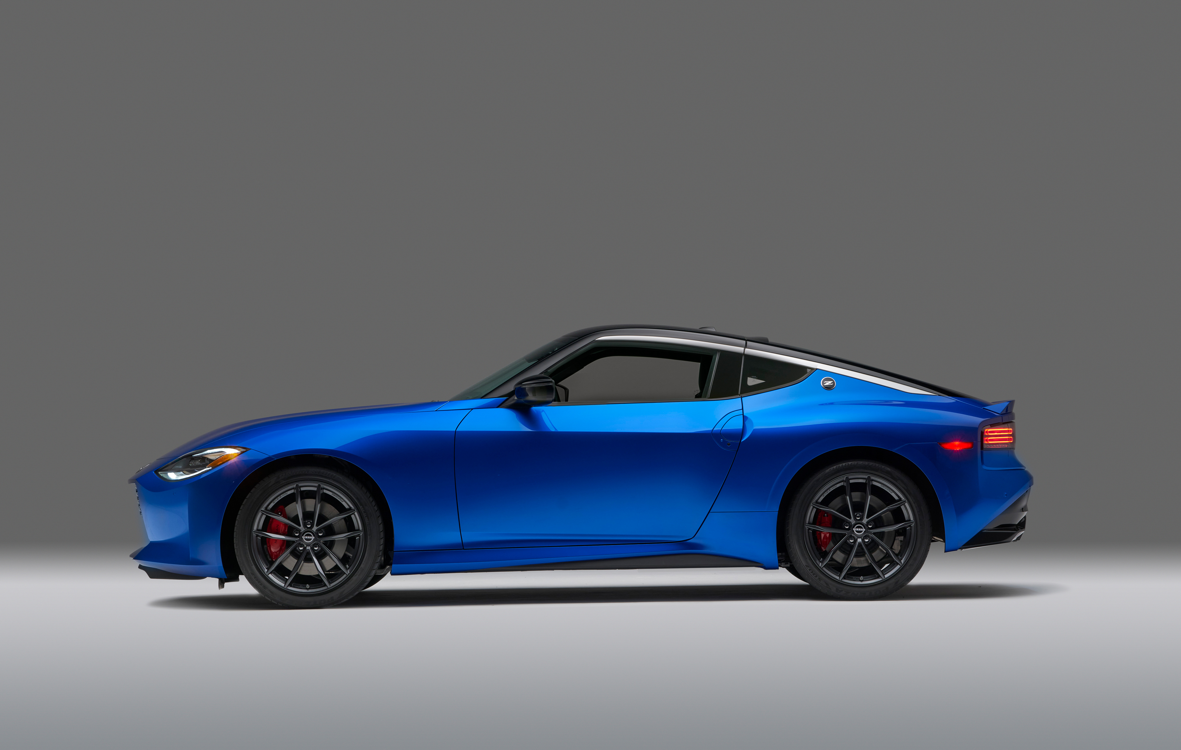 Blue 2023 Nissan Z Performance Sport Car HD Wallpaper