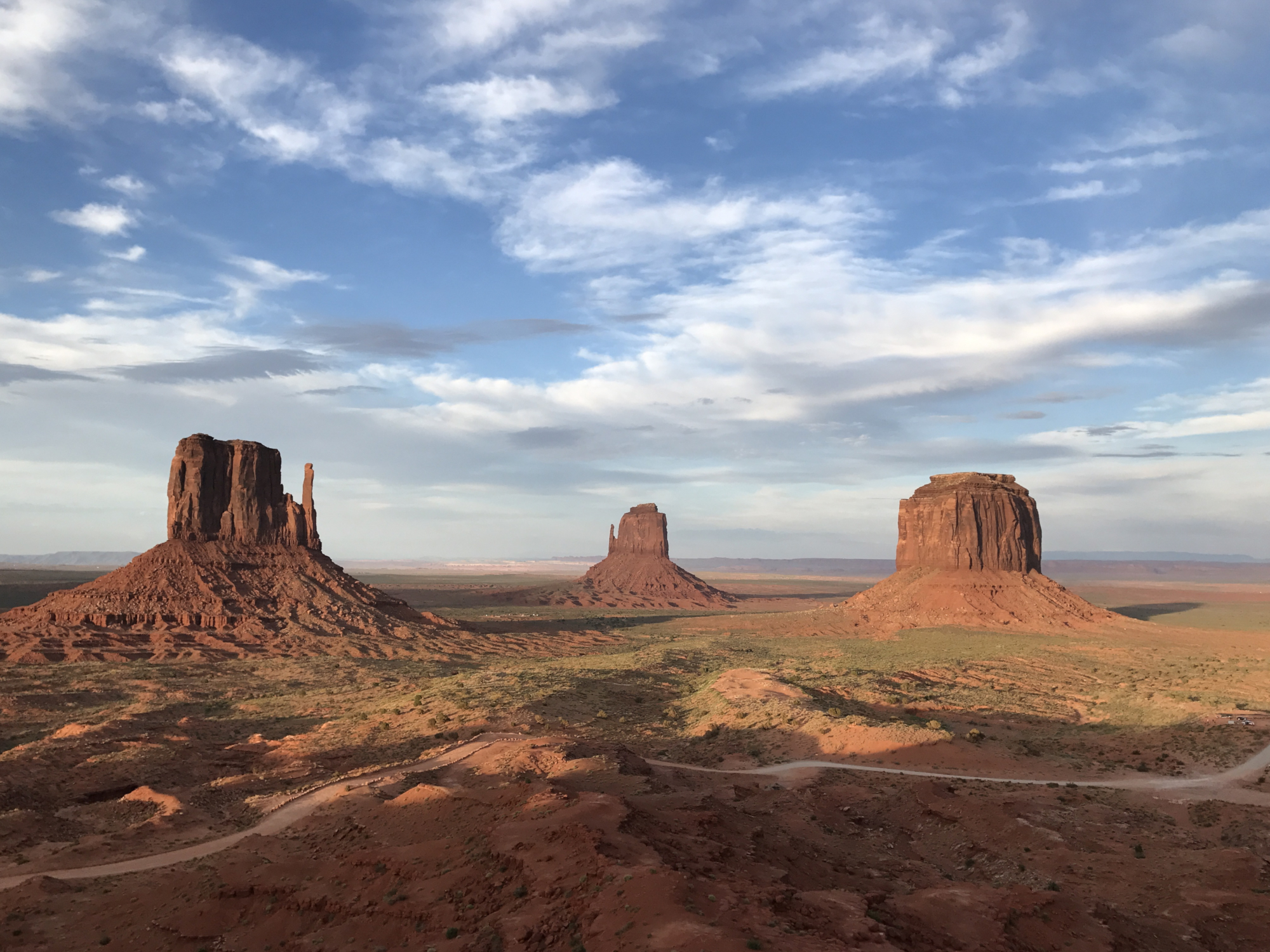 Scenic view of Monument Valley, Arizona HD Wallpaper
