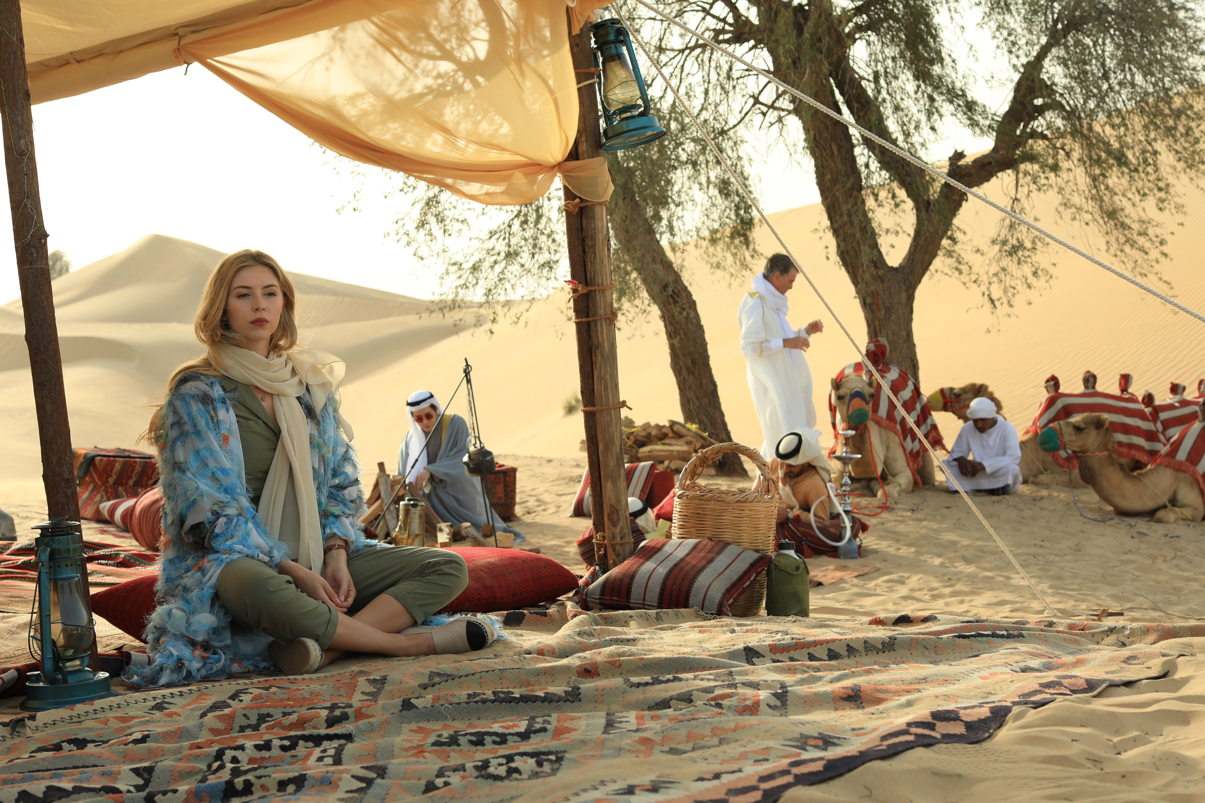 Hermione Corfield relaxing in a desert camp HD Wallpaper