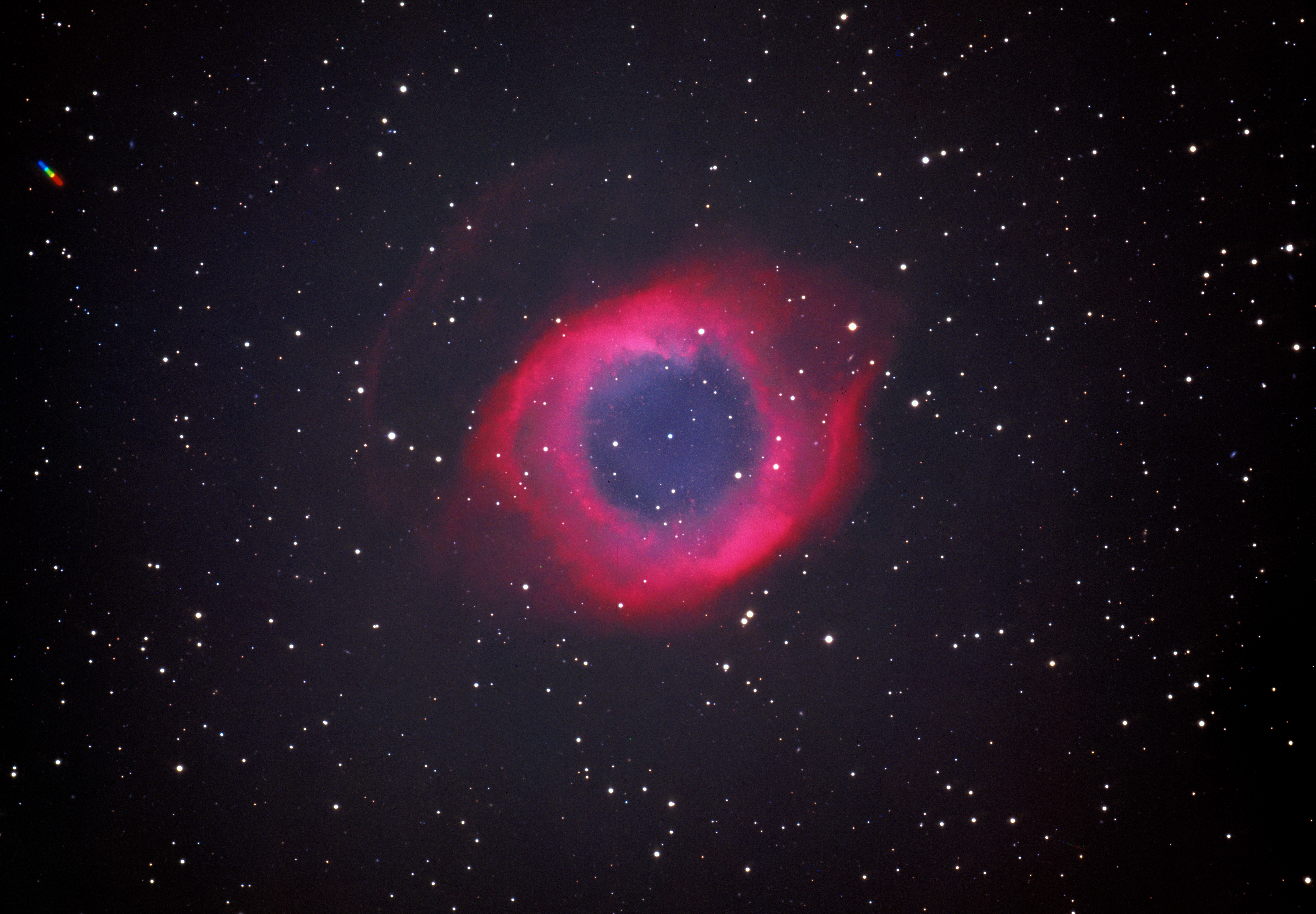 The Helix Nebula (NGC 7293) in Space HD Wallpaper