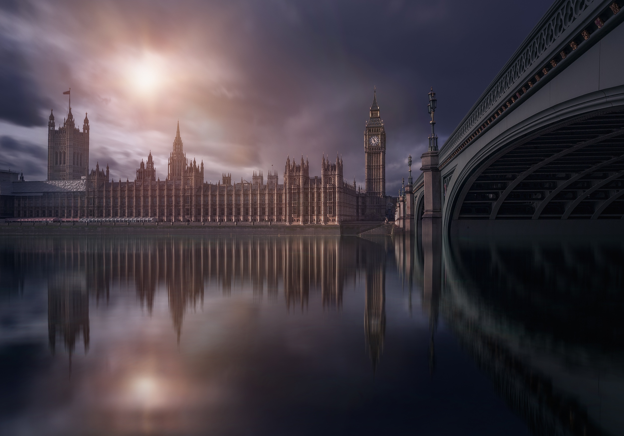 London: Palace of Westminster and Big Ben Reflection HD Wallpaper