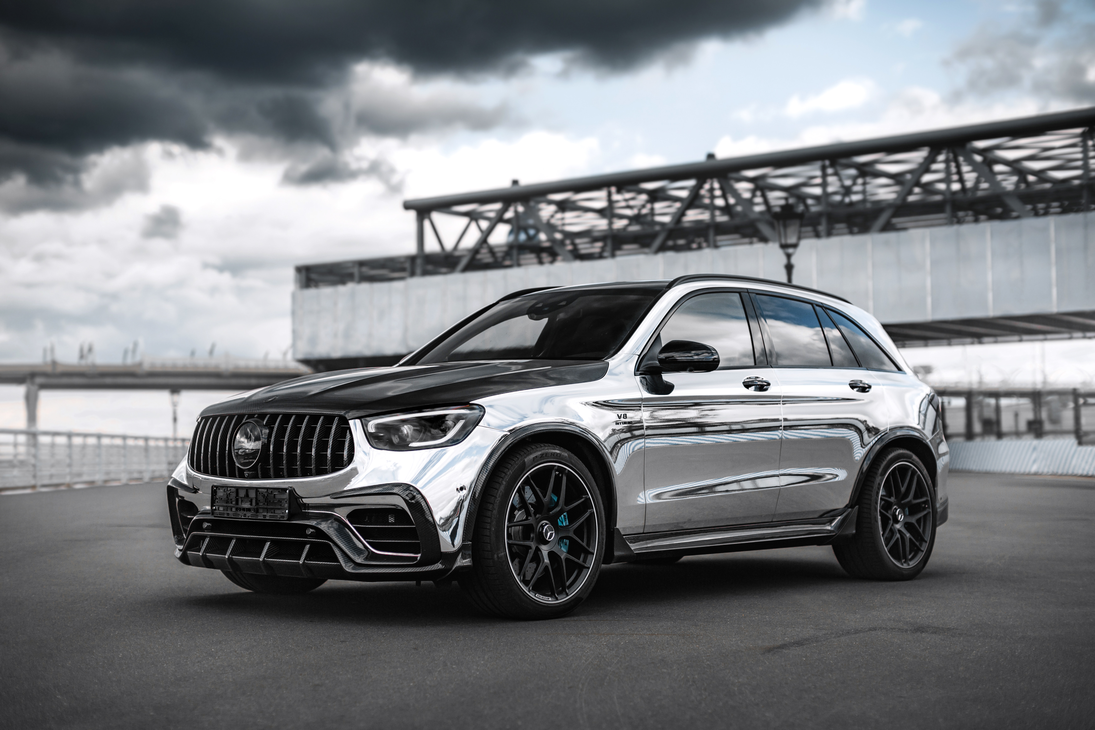 Mercedes-AMG GLC-Klasse Inferno chrome SUV HD Wallpaper