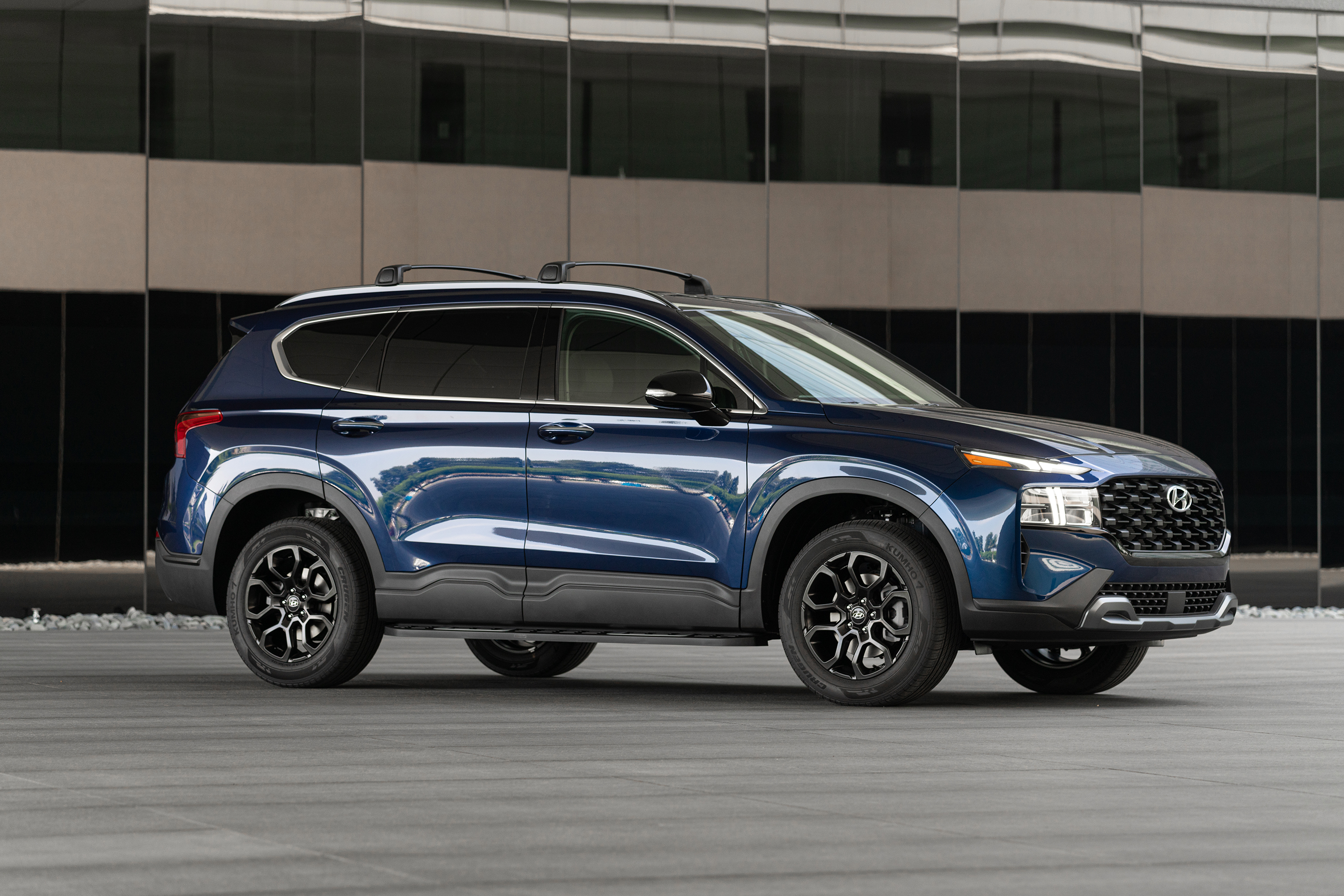 Blue 2022 Hyundai Santa Fe XRT SUV HD Wallpaper