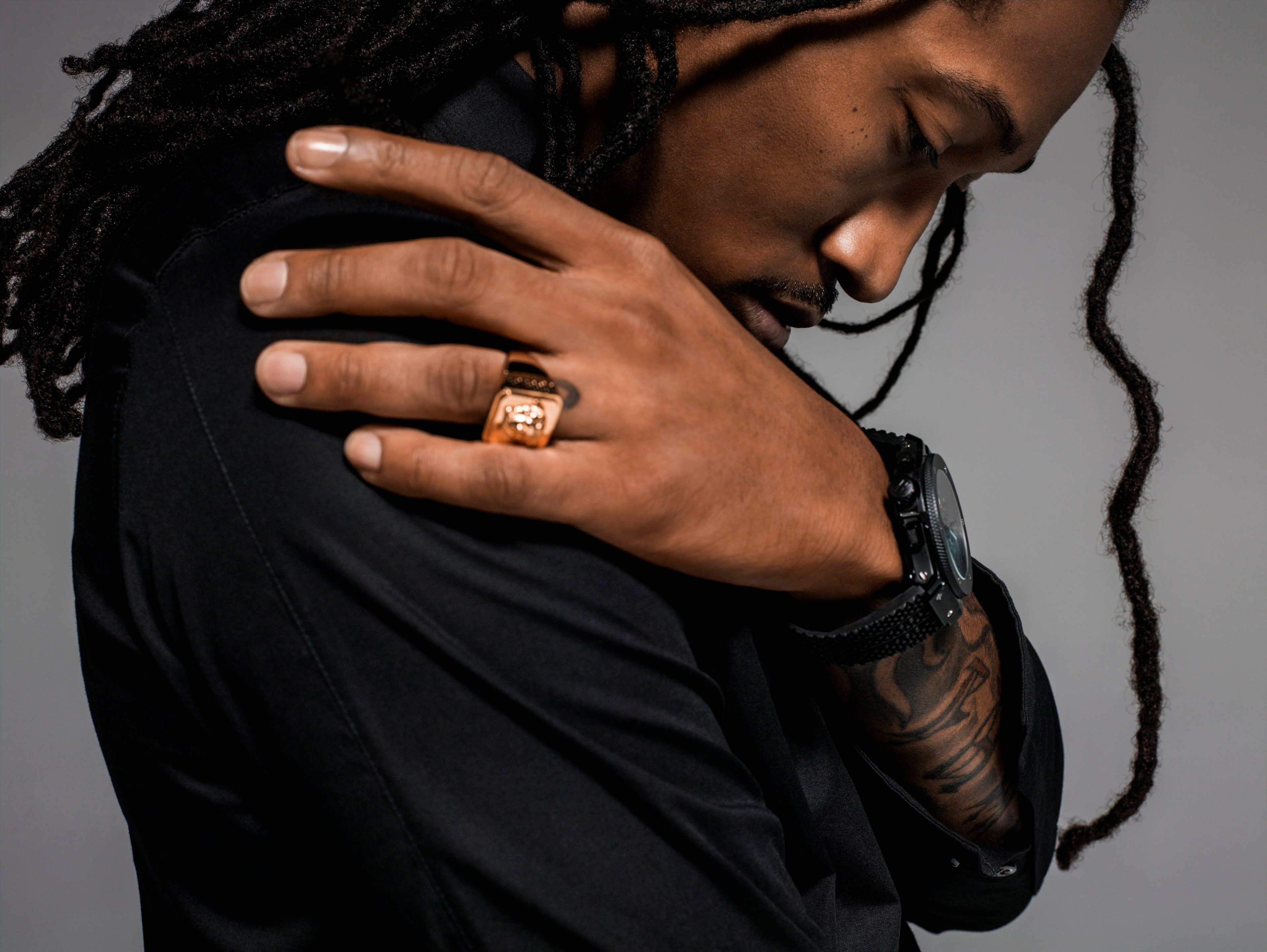 Rapper Future with dreadlocks, ring, and watch HD Wallpaper