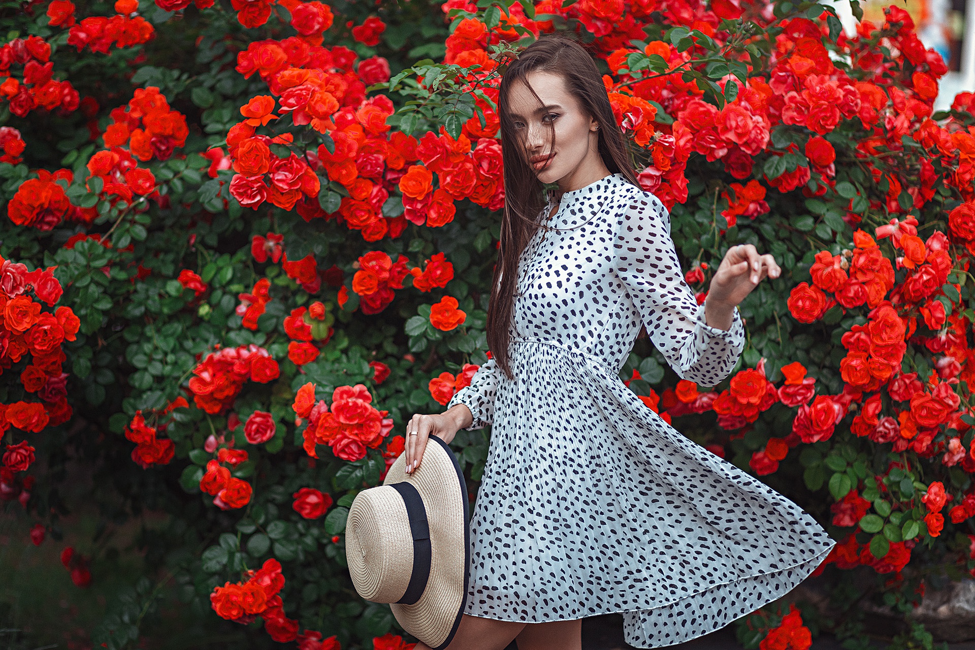 Brunette Model in Dress with Red Flowers and Hat HD Wallpaper