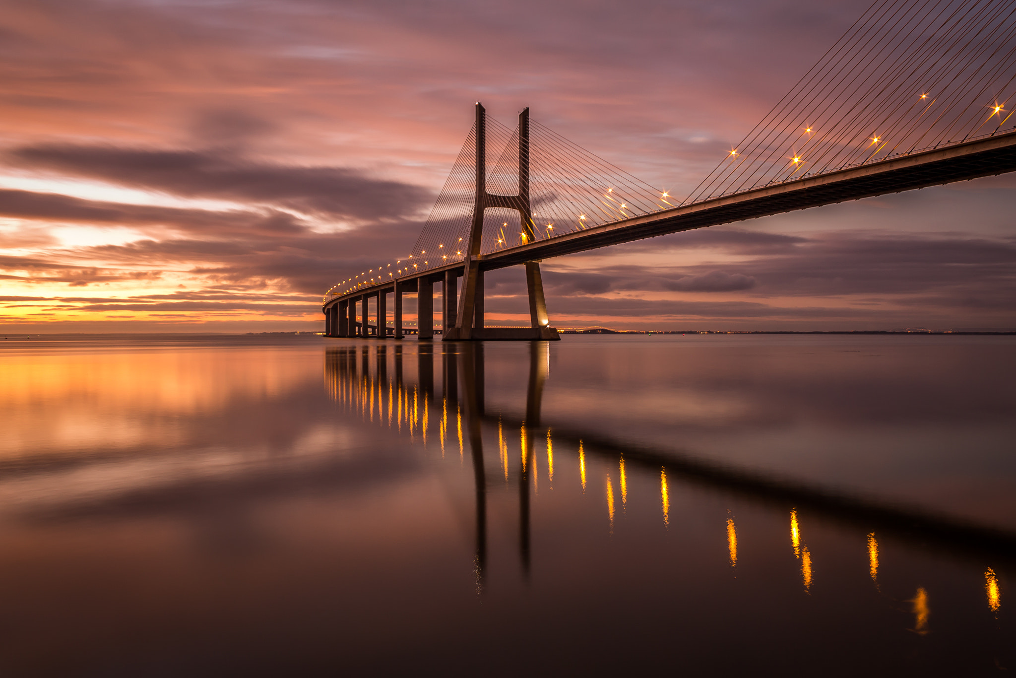 Vasco Da Gama Bridge Sunset Reflection HD Wallpaper