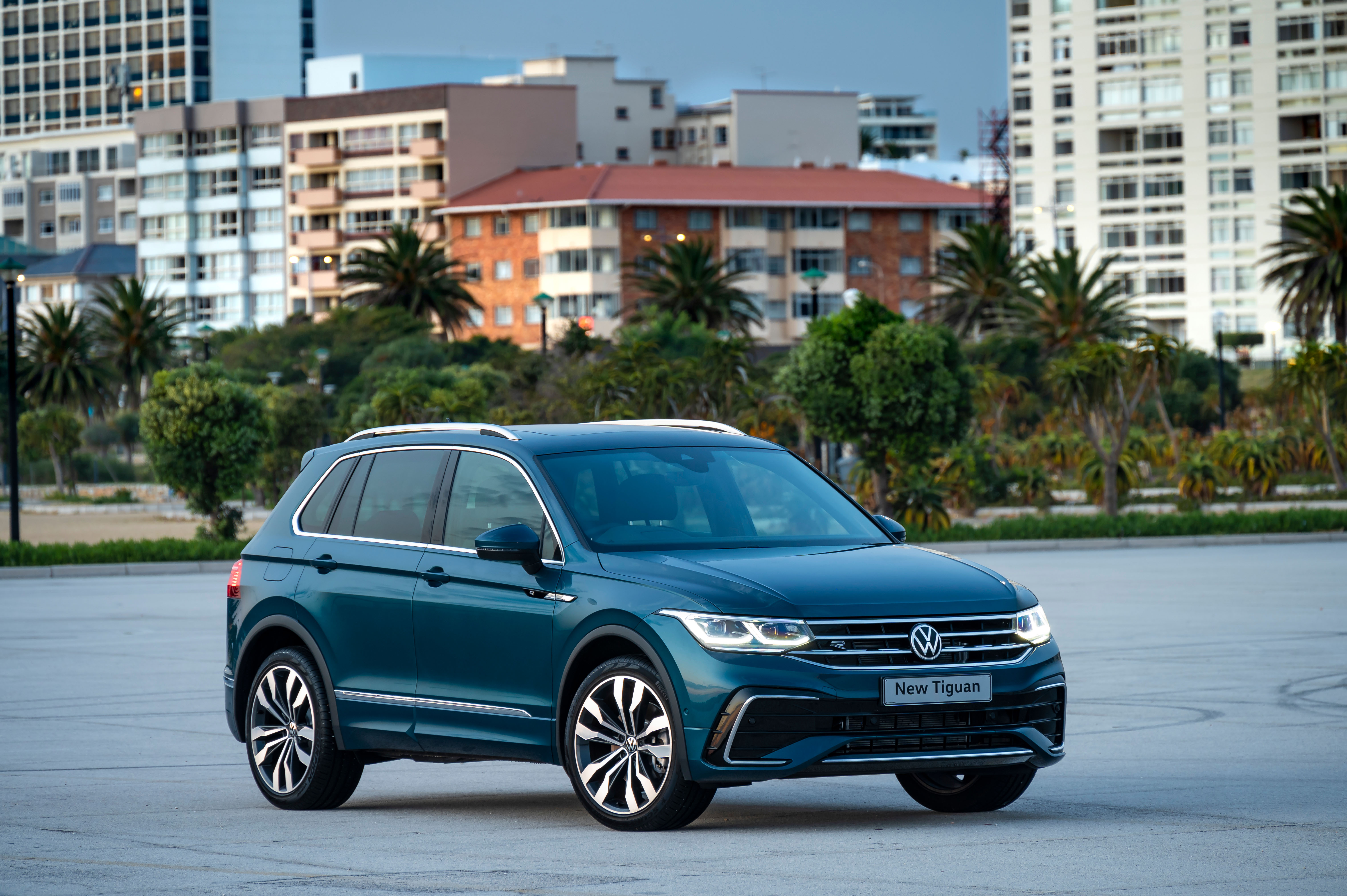 Blue 2021 Volkswagen Tiguan R-Line SUV HD Wallpaper