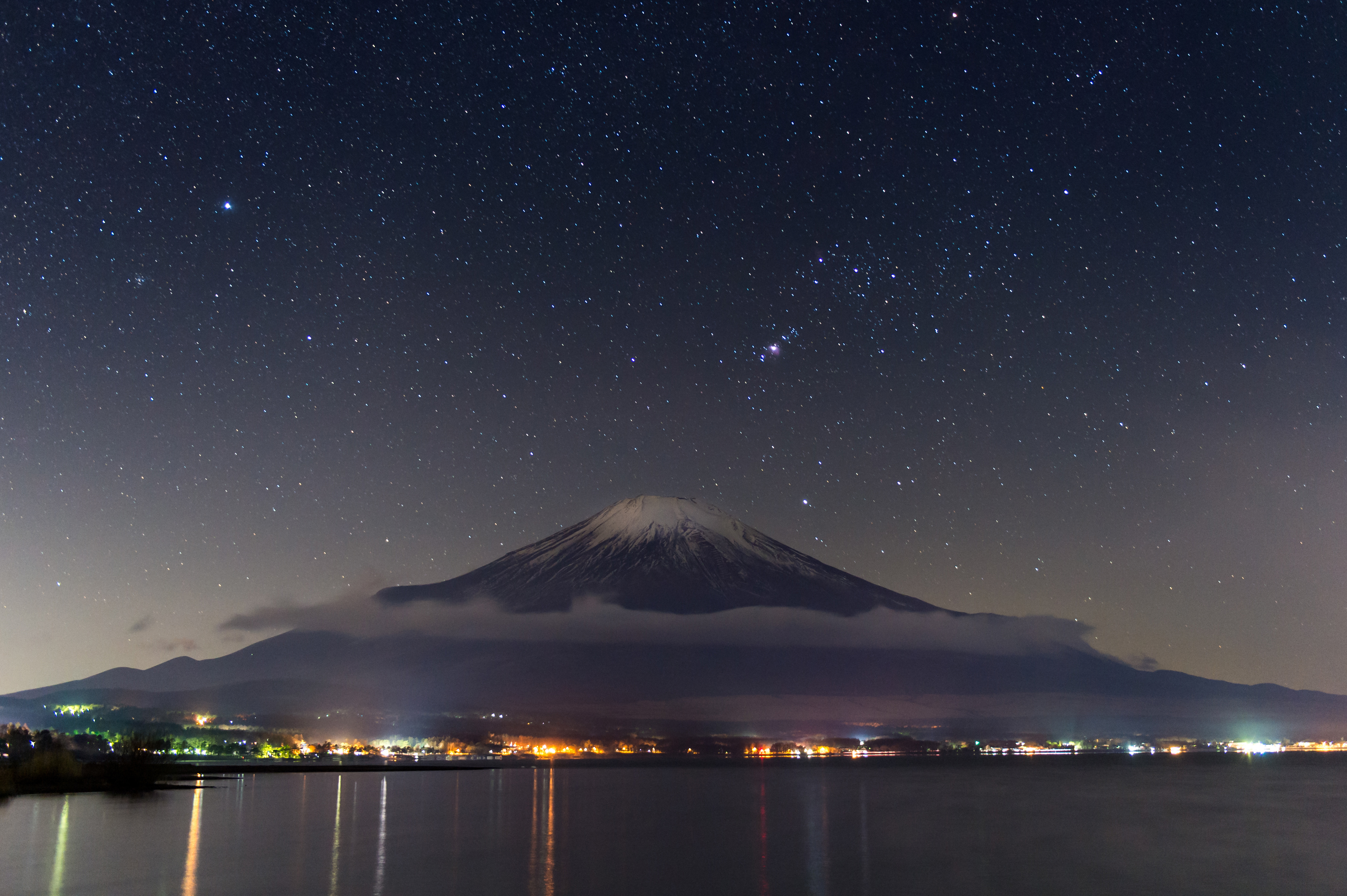Starry Night over Mount Fuji and Lake in Japan HD Wallpaper