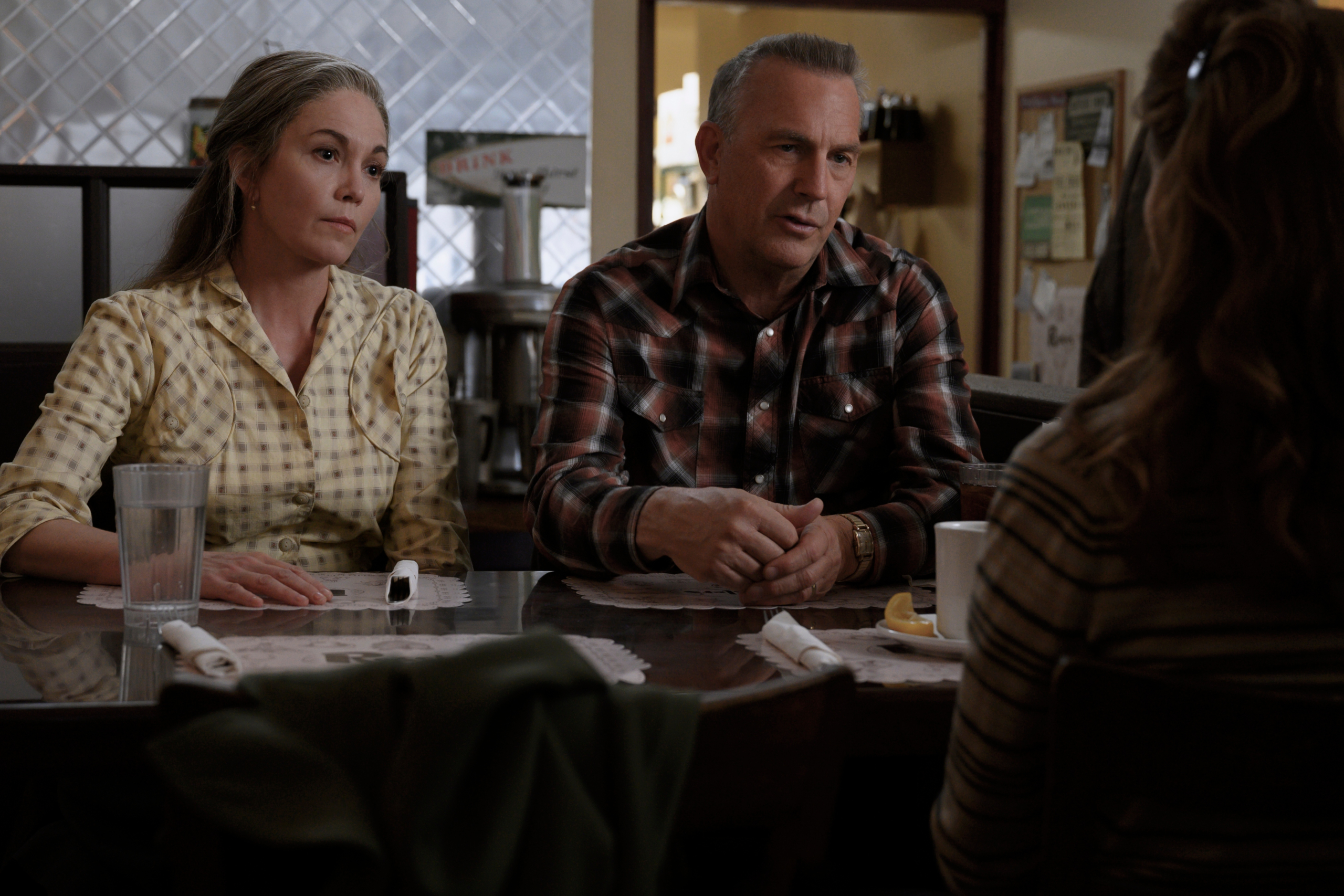 Kevin Costner and Diane Lane in Let Him Go HD Wallpaper