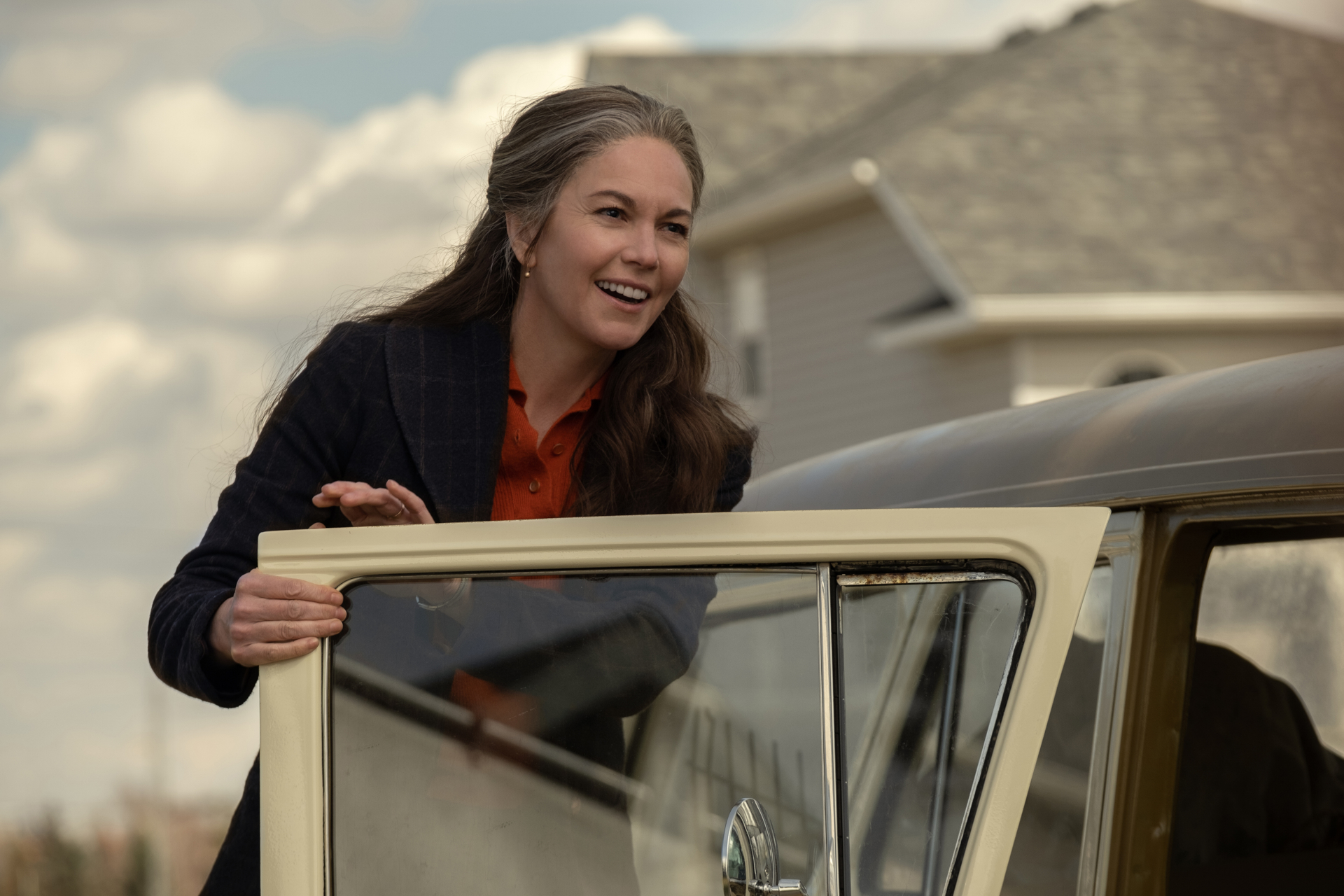 Diane Lane smiles from car in Let Him Go HD Wallpaper