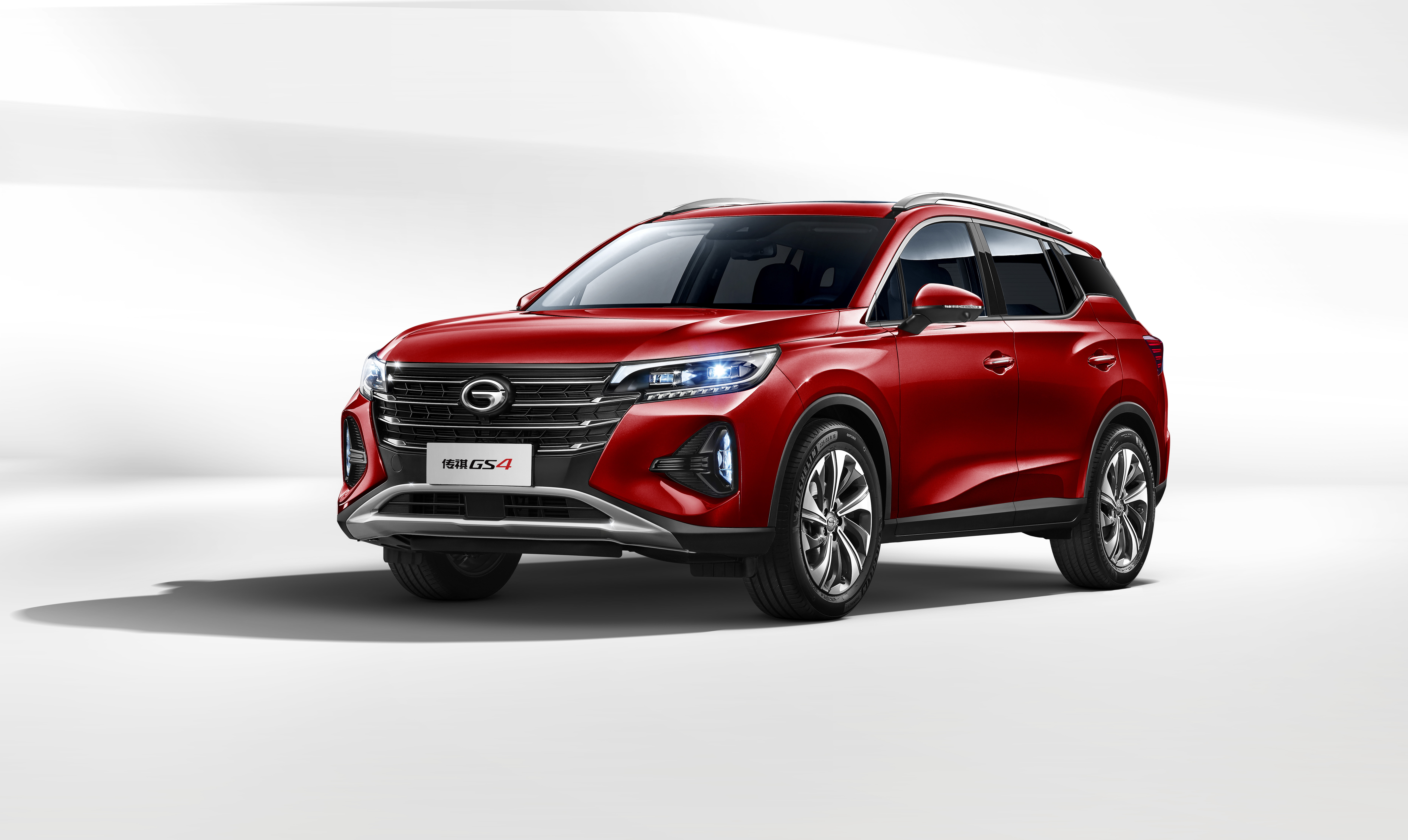 Red Trumpchi GS4 SUV HD Wallpaper