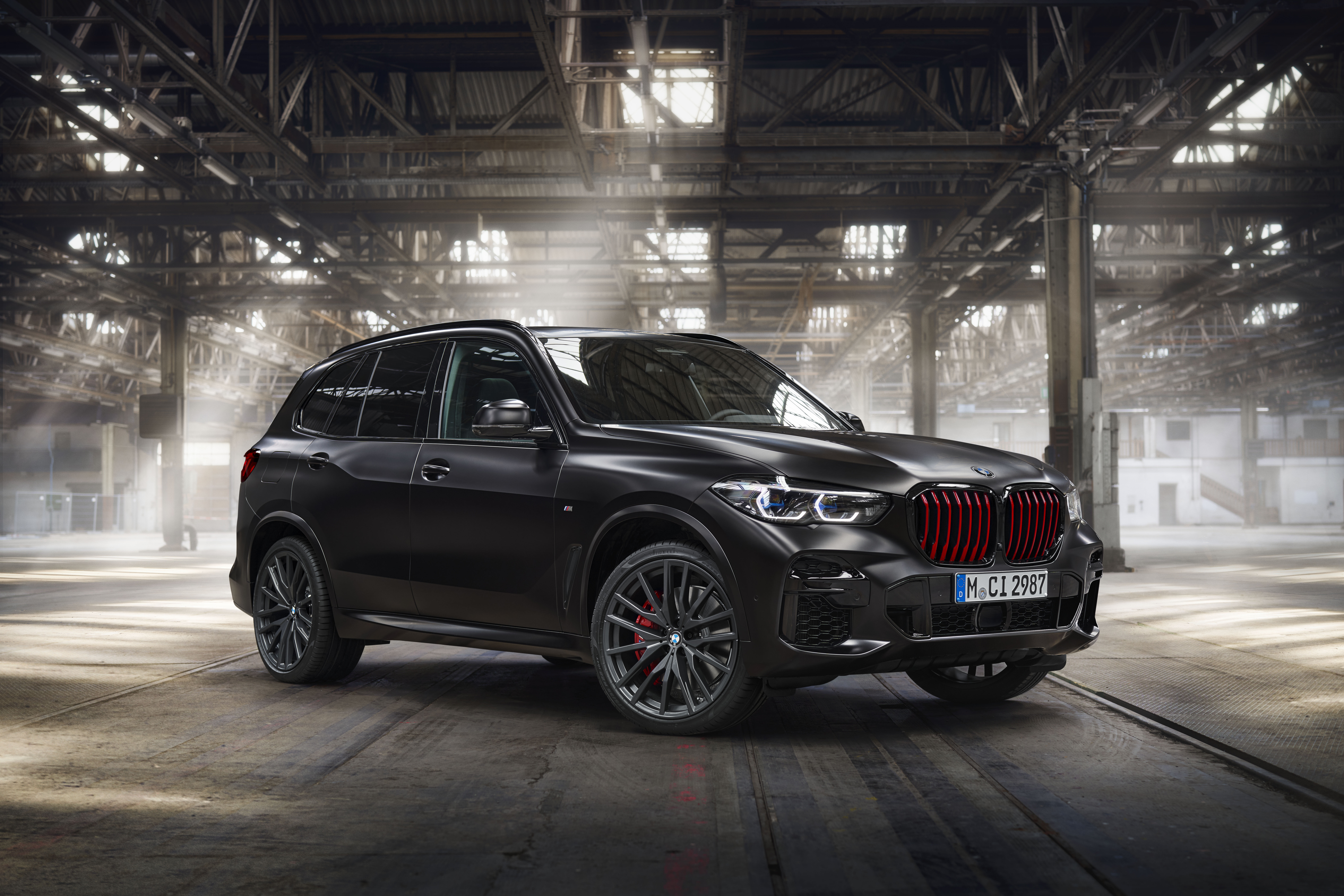 Black 2021 BMW X5 M50i "Edition Black Vermilion" SUV HD Wallpaper