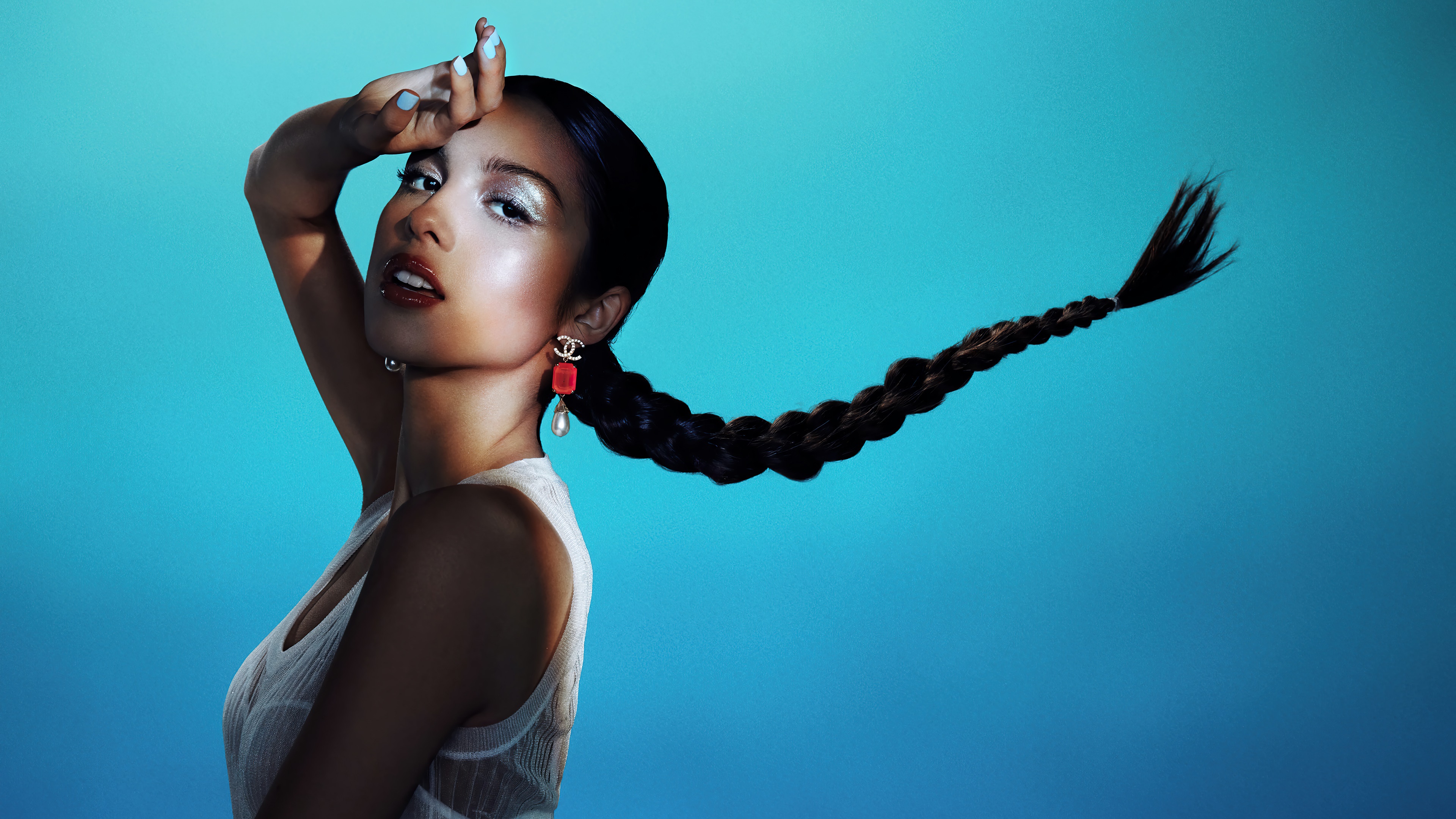 Olivia Rodrigo 4K HD Wallpaper