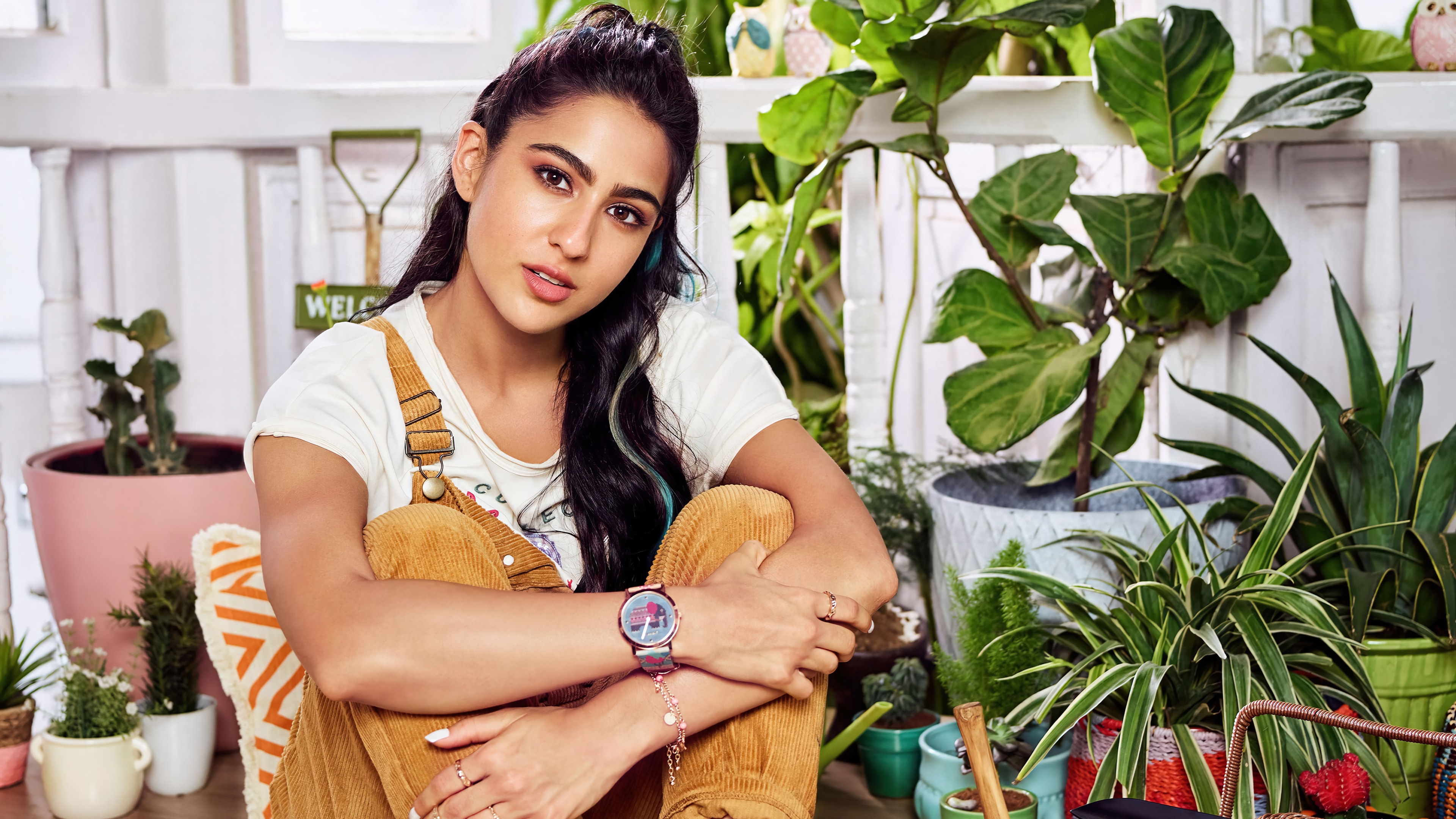 Sara Ali Khan 4K HD Wallpaper
