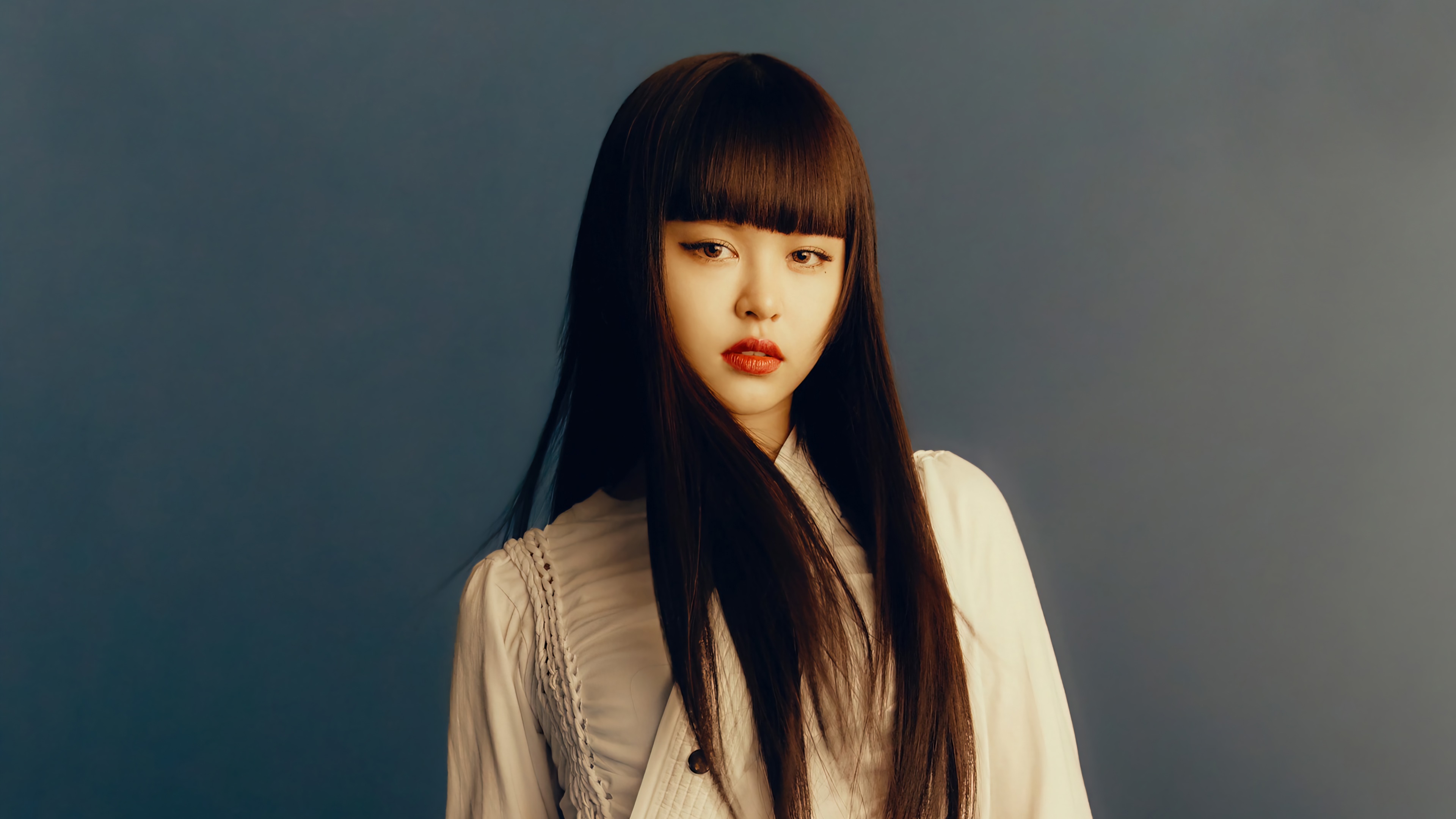EUEU from Everglow in 4K HD Wallpaper