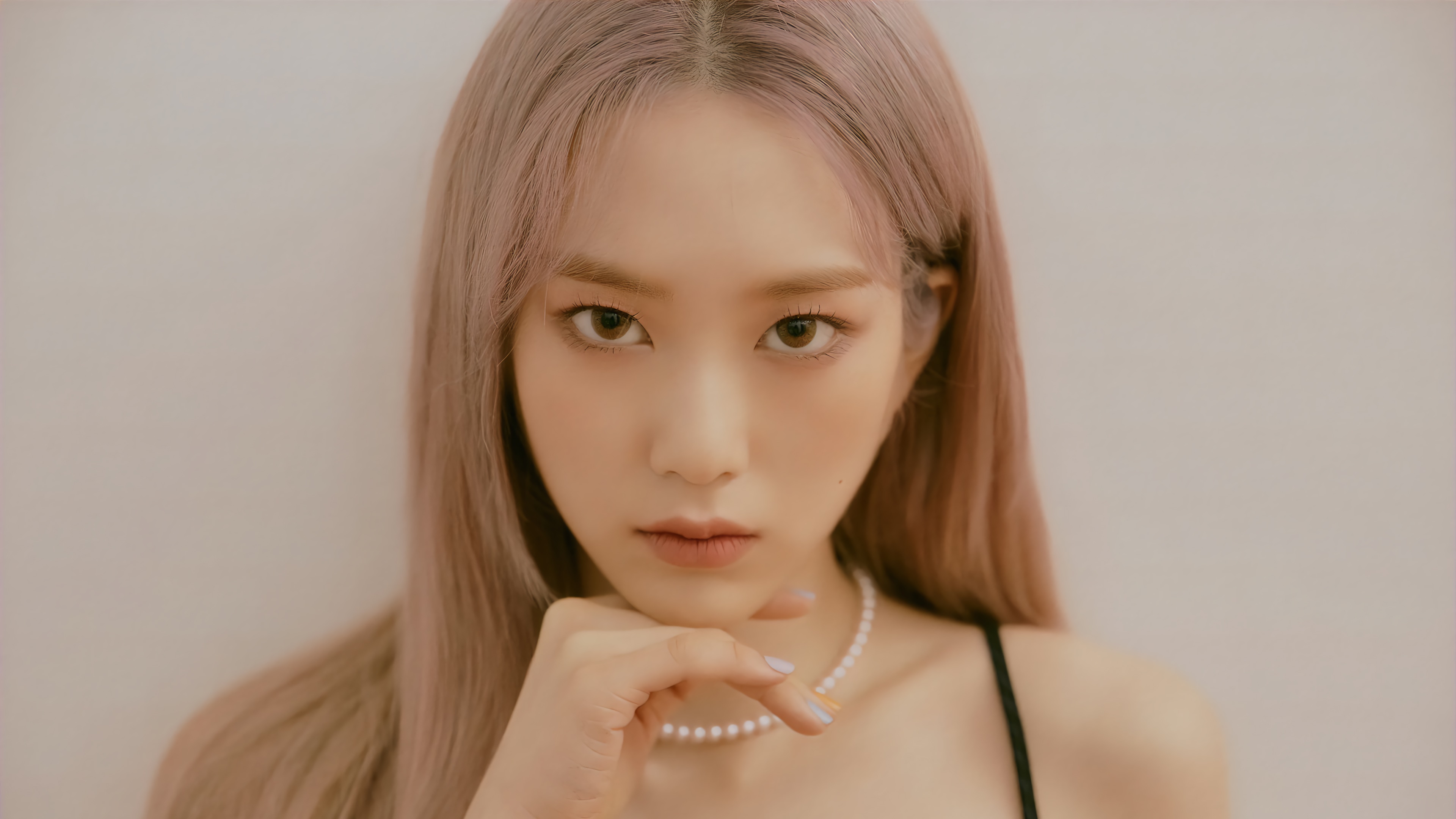 Jiho from Oh My Girl HD Wallpaper