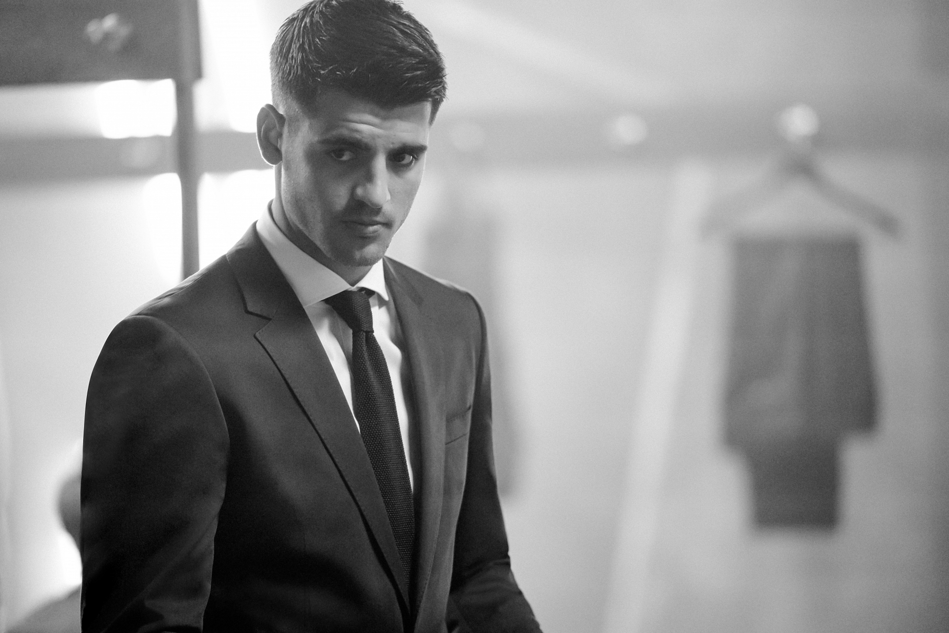 Álvaro Morata in a suit HD Wallpaper