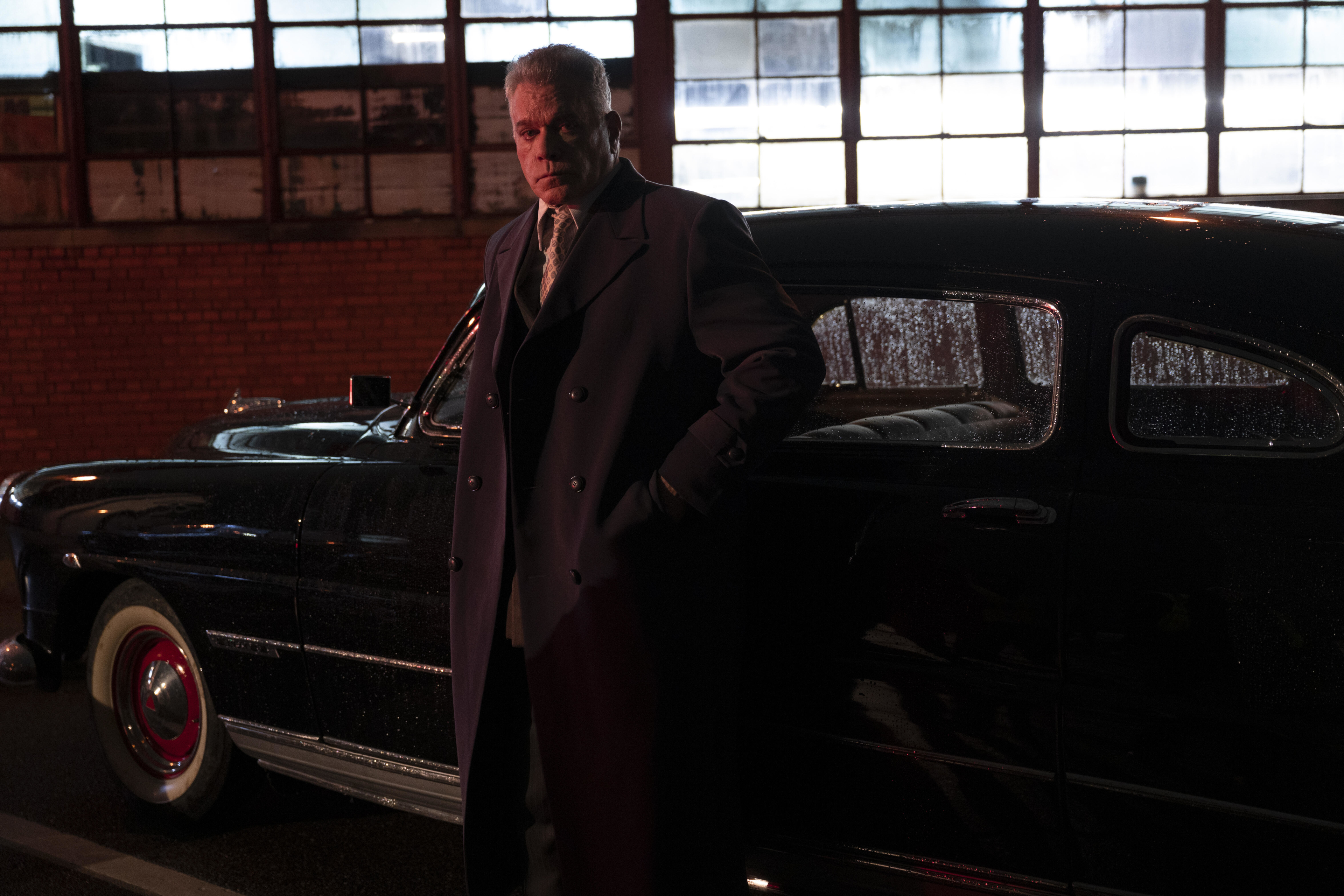 No Sudden Move Ray Liotta HD Wallpaper