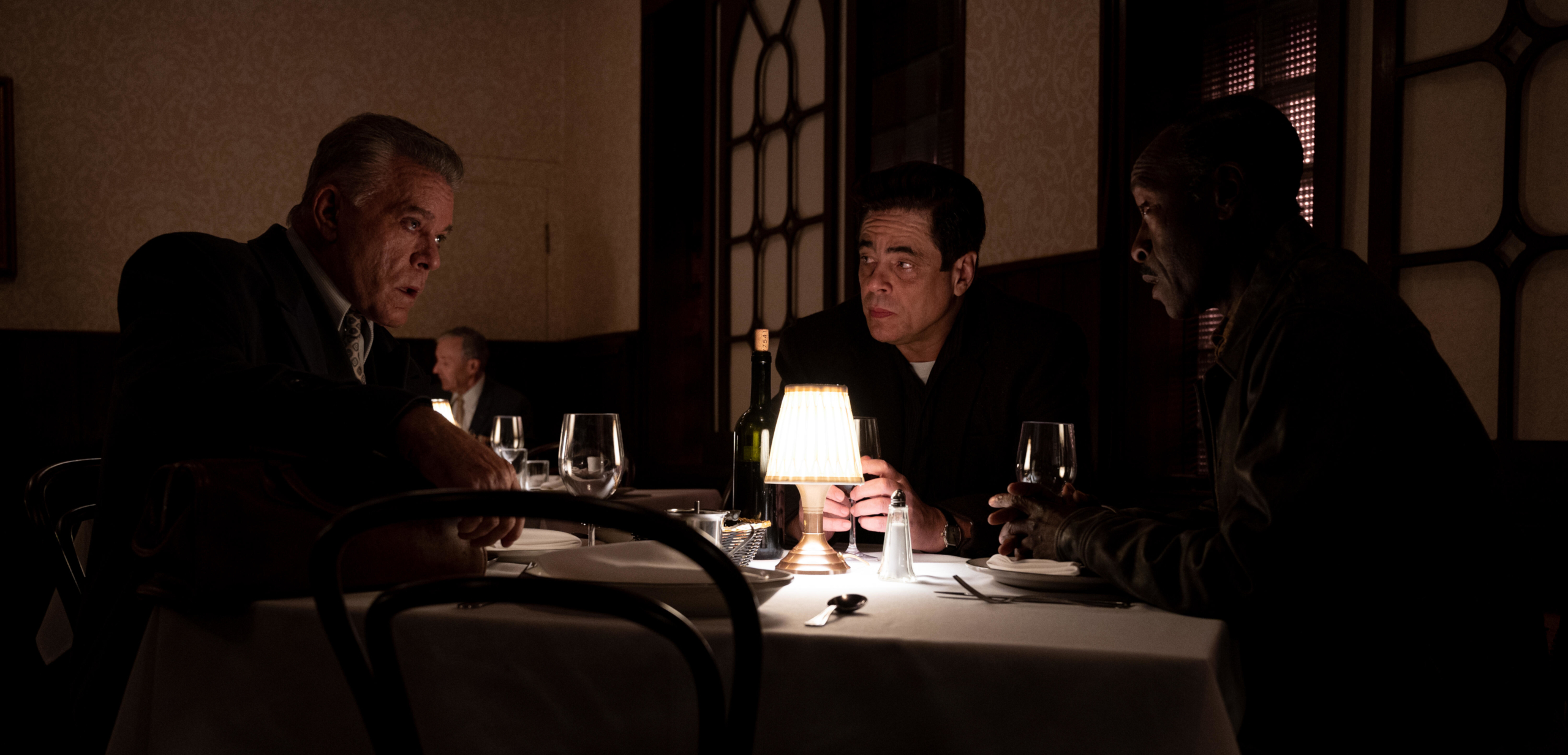 No Sudden Move Benicio del Toro Don Cheadle Ray Liotta HD Wallpaper