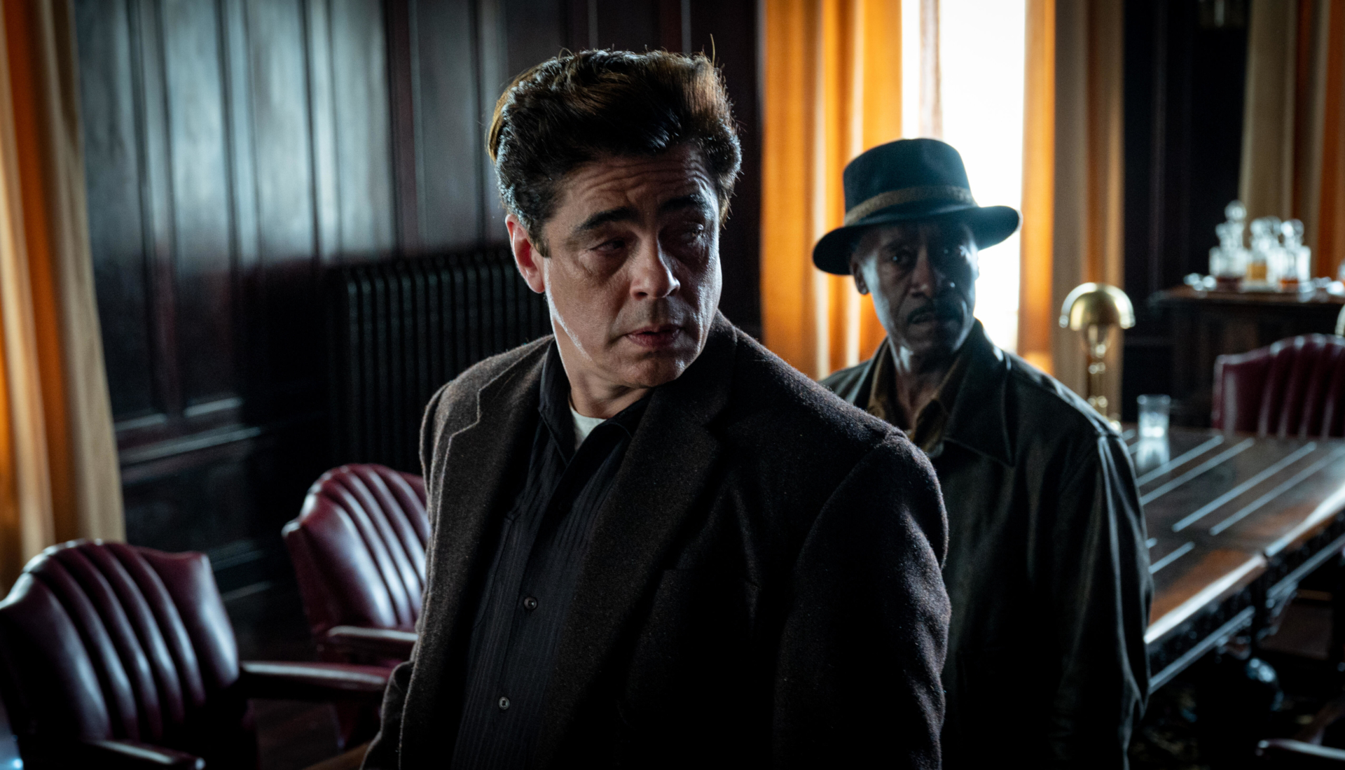 No Sudden Move Benicio del Toro Don Cheadle HD Wallpaper