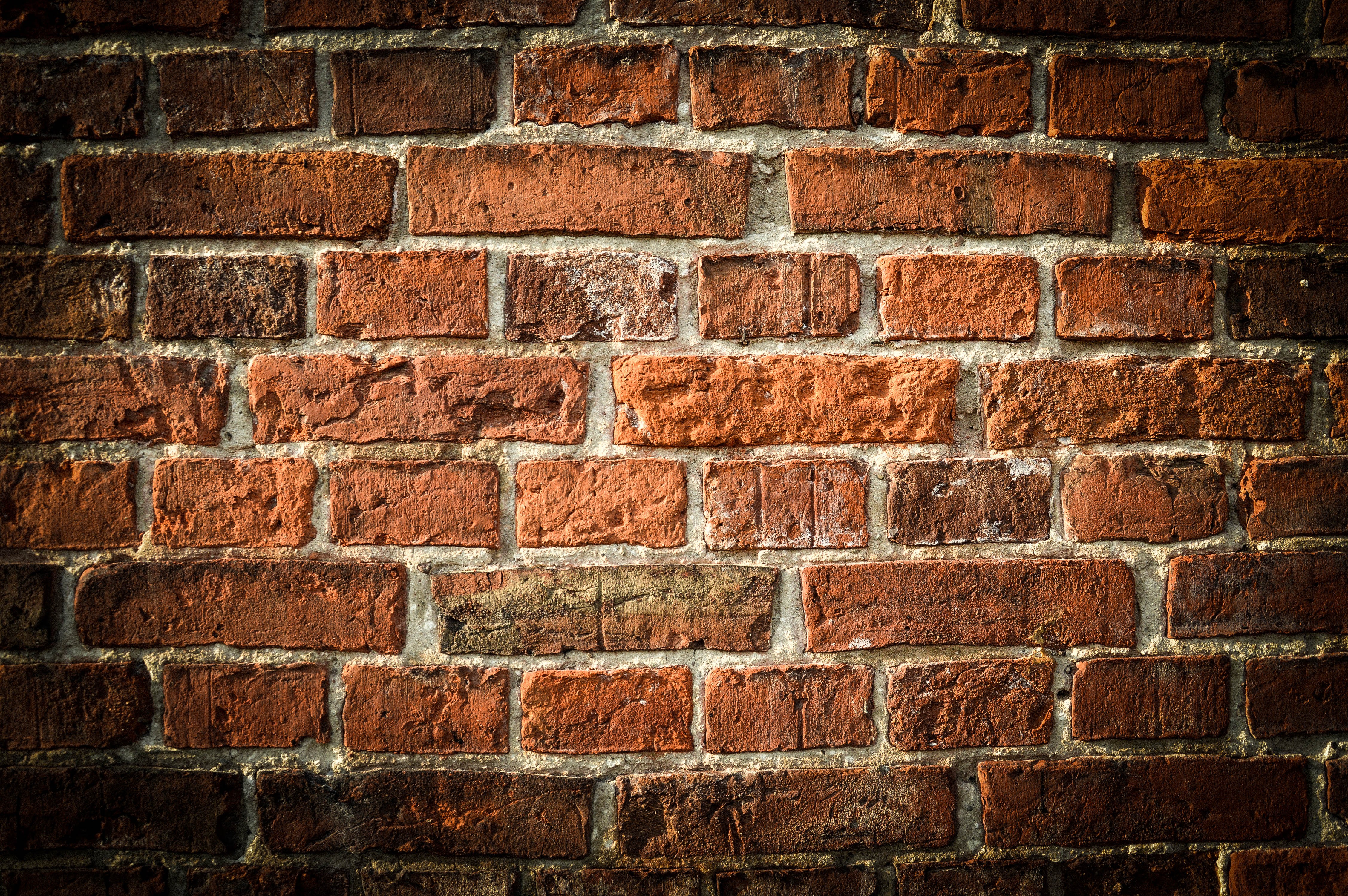 Red Brick Wall Texture 4K HD Wallpaper