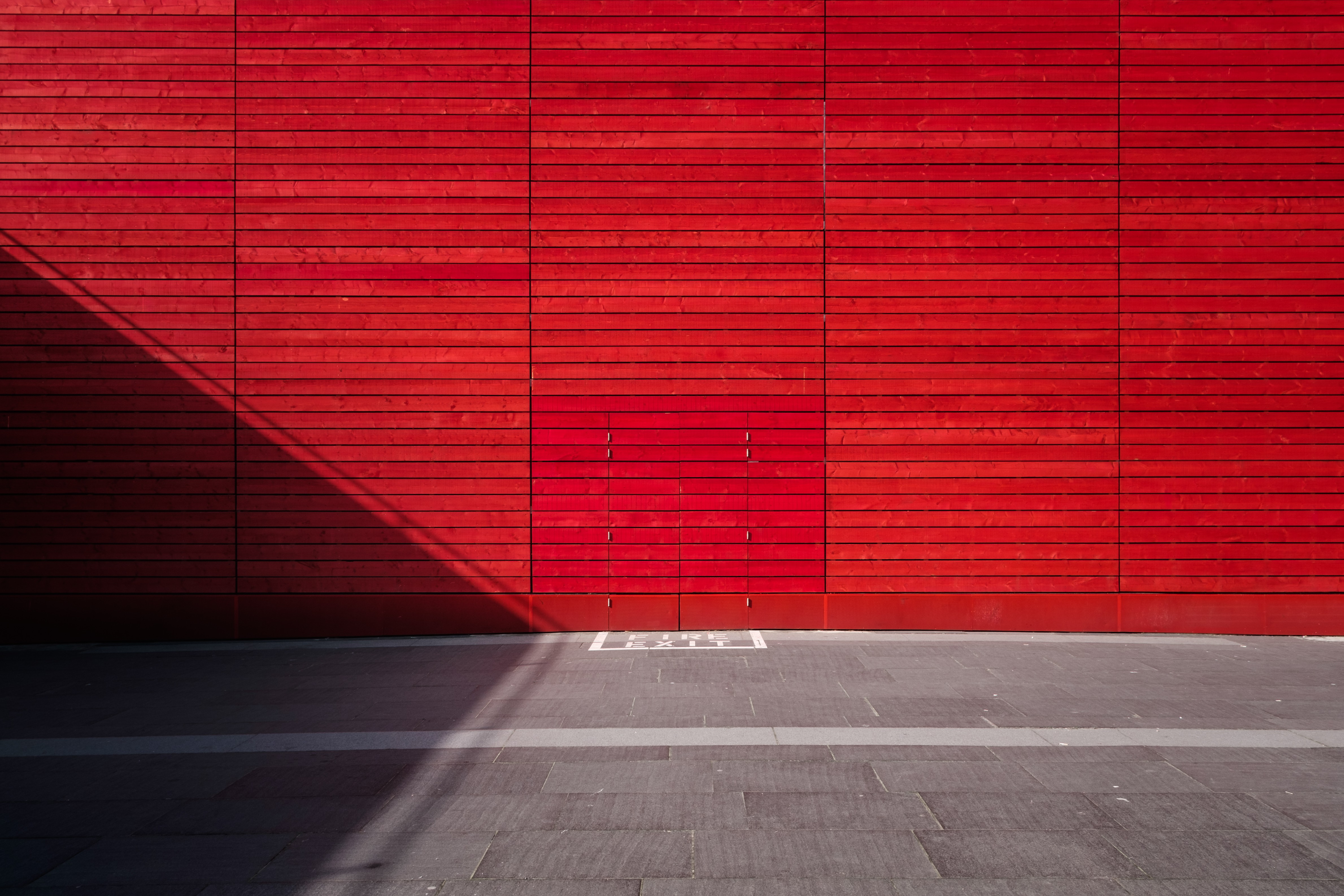 Red Wooden Wall with Shadow HD Wallpaper