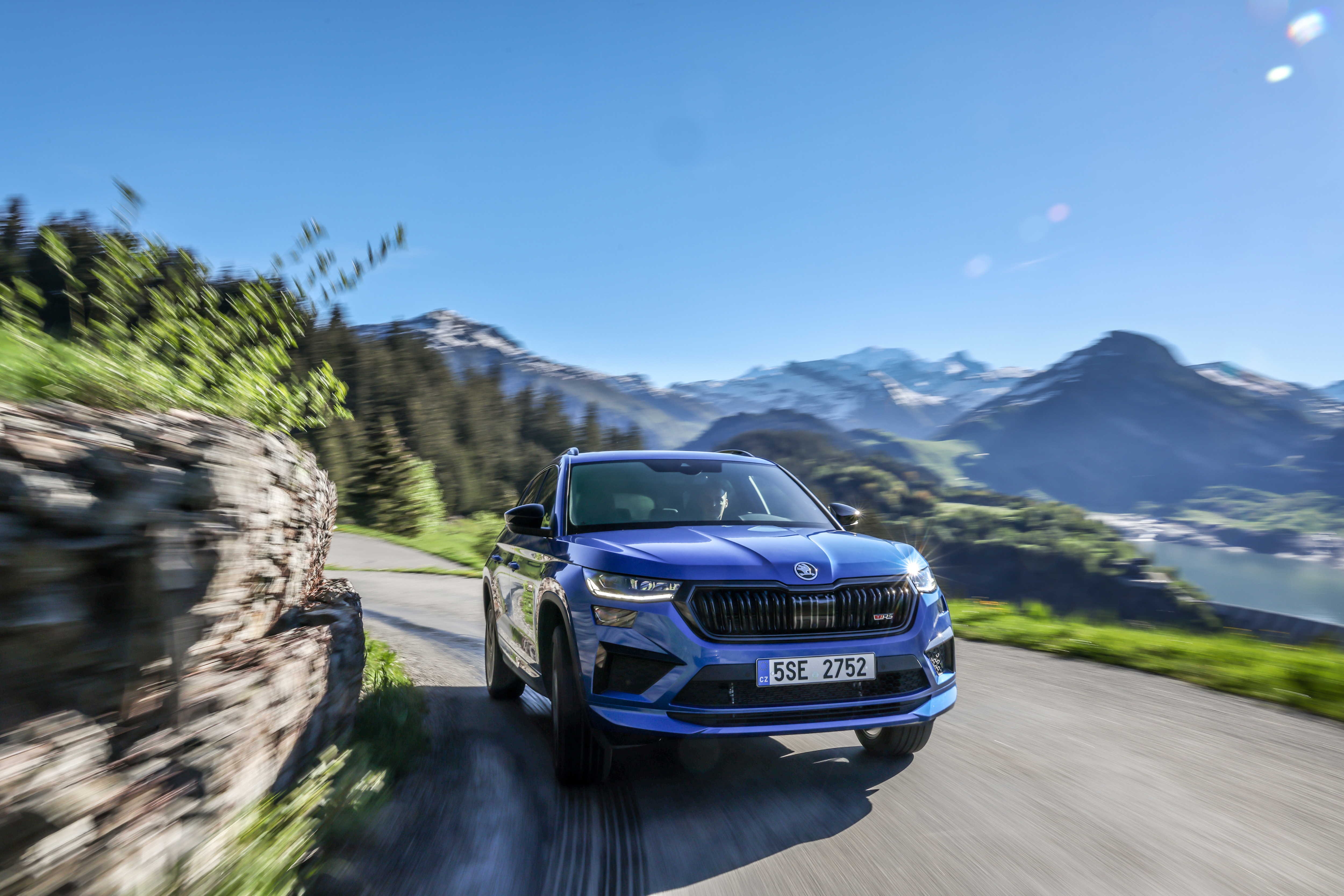 2021 Skoda Kodiaq RS driving on a mountain road HD Wallpaper