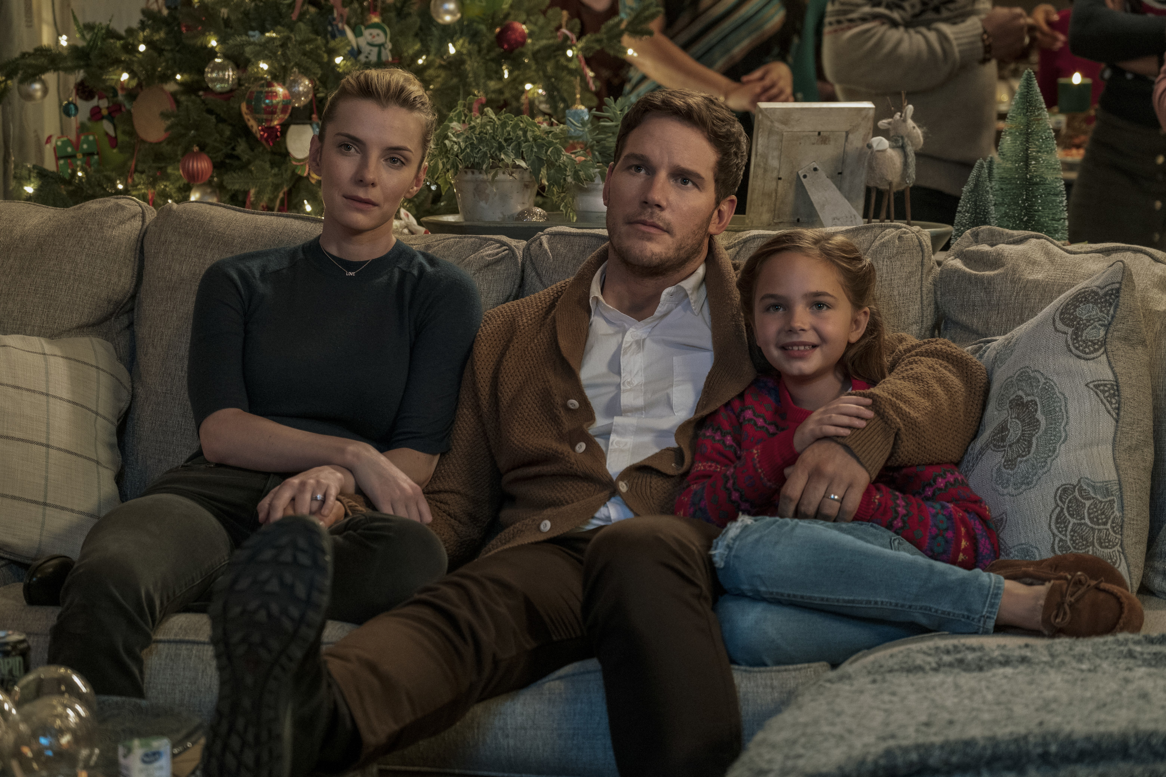The Tomorrow War 4K Chris Pratt and Betty Gilpin HD Wallpaper