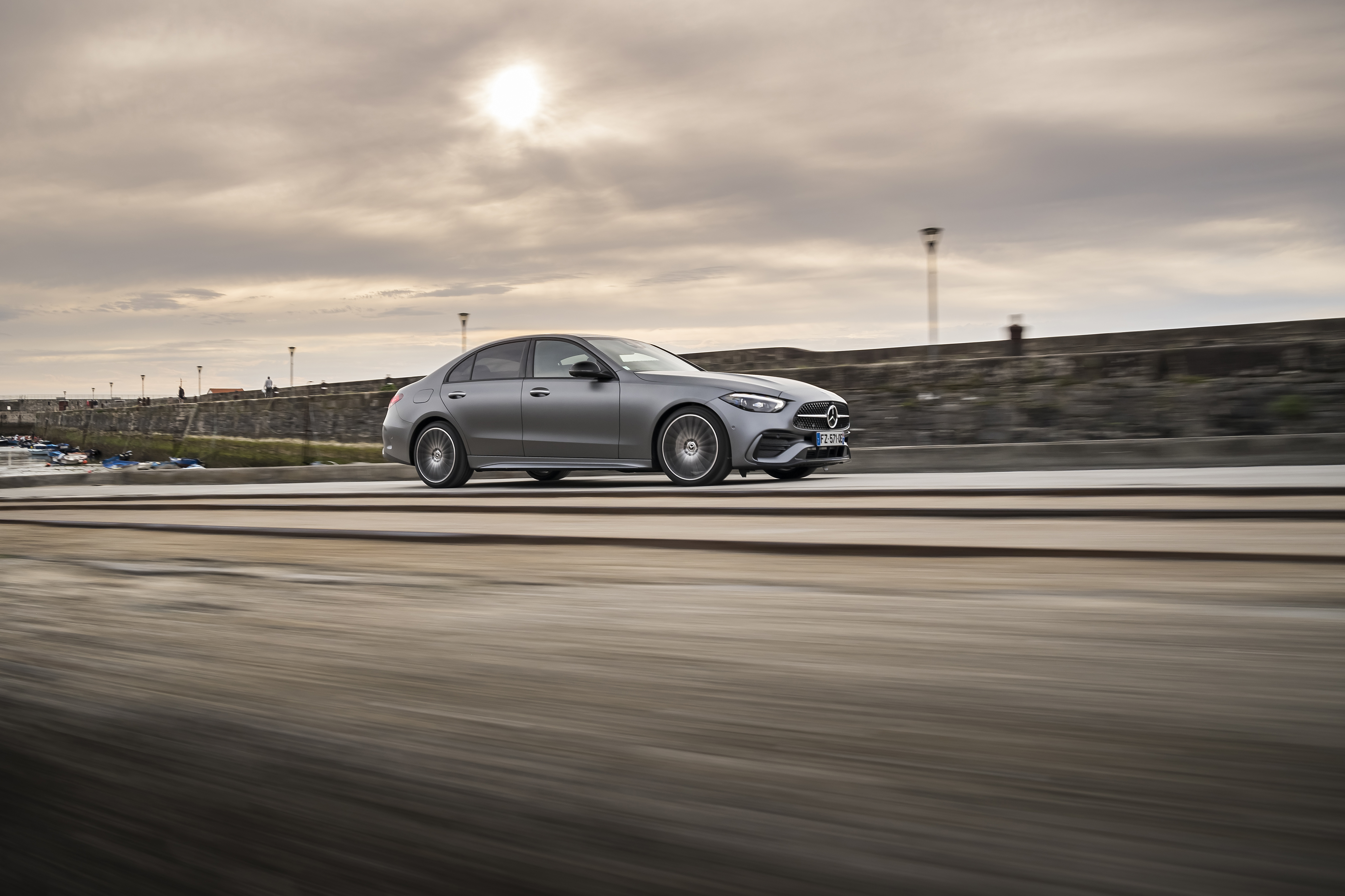 Grey Mercedes-Benz C 220 d AMG Line Sedan HD Wallpaper