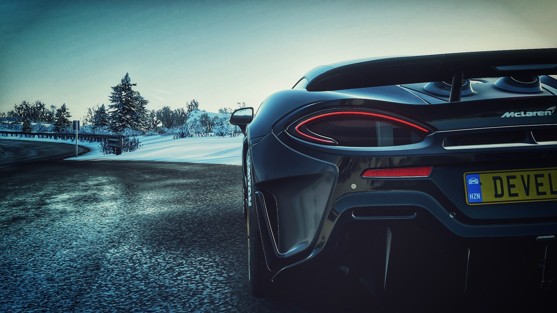 McLaren 600LT in a snowy landscape HD Wallpaper