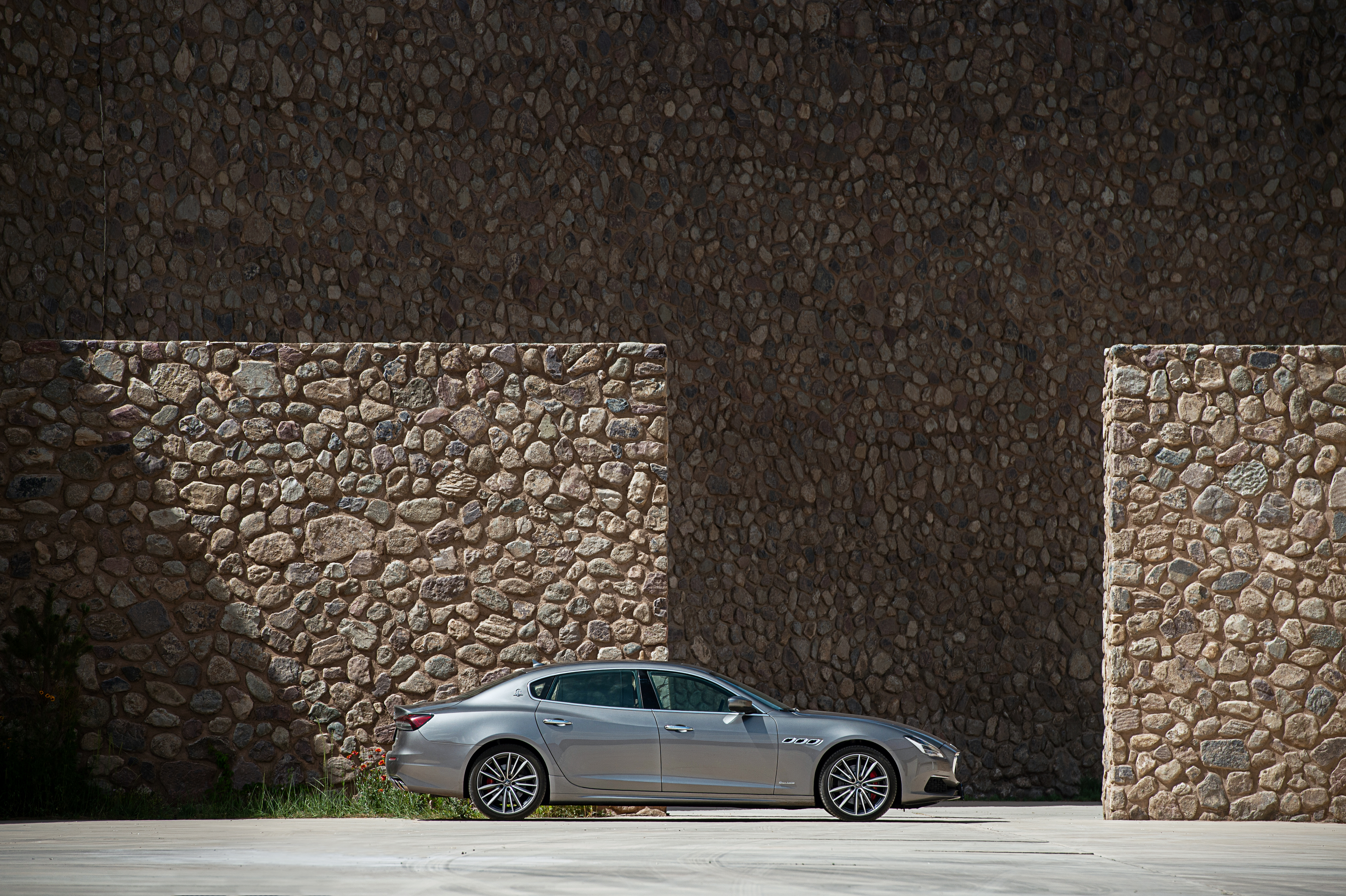 Silver Maserati Quattroporte S Q4 GranLusso HD Wallpaper