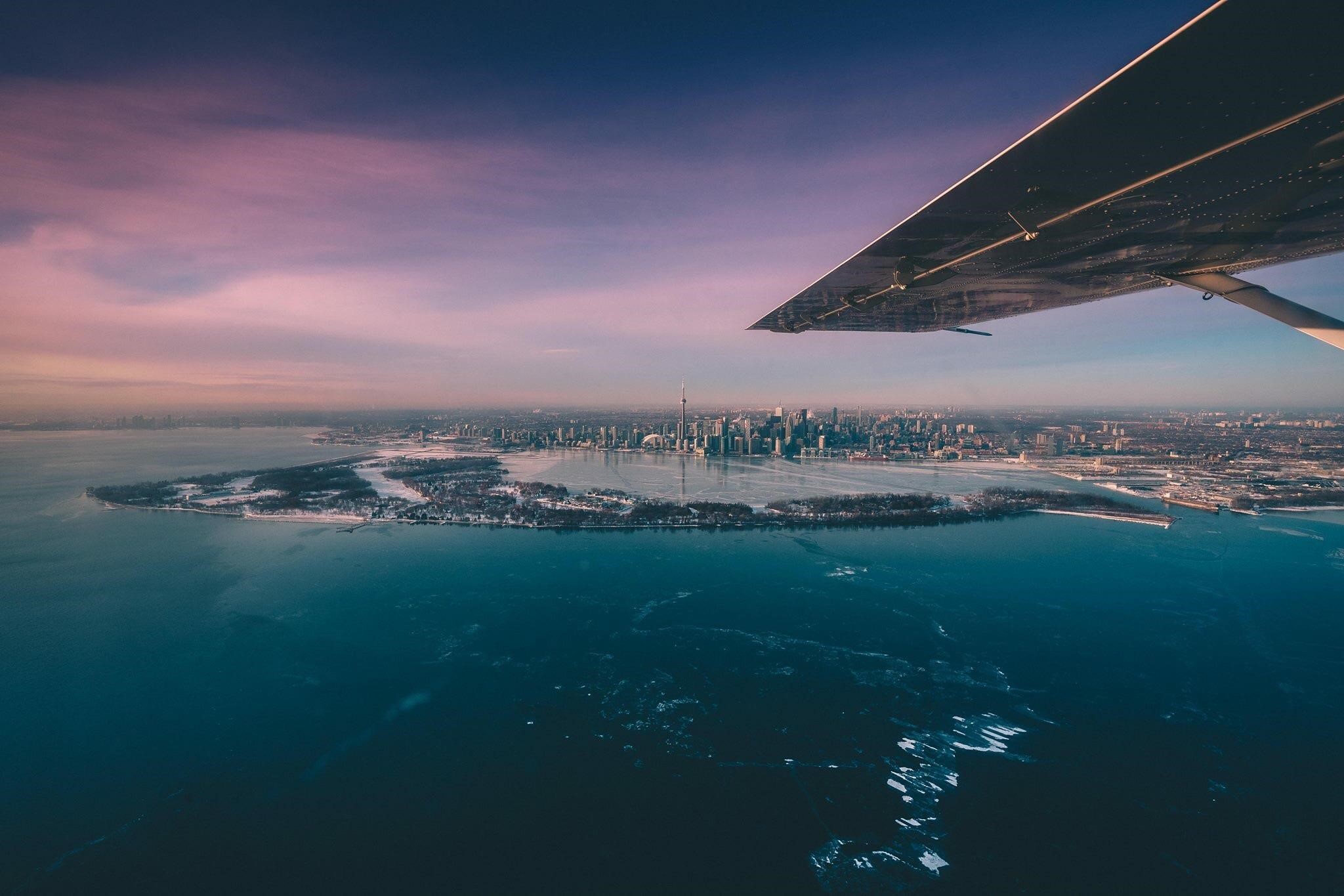 Lake Ontario, cityscape, planes, Toronto HD Wallpaper