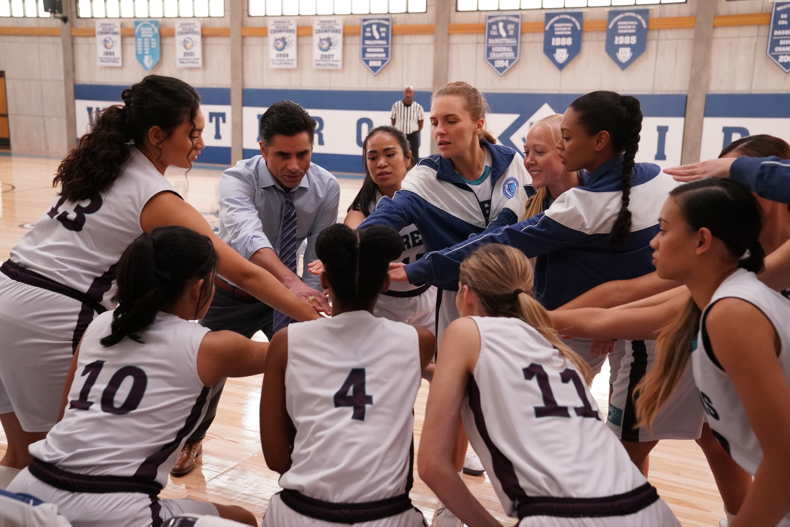 Big Shot Marvyn Korn and Basketball Team HD Wallpaper