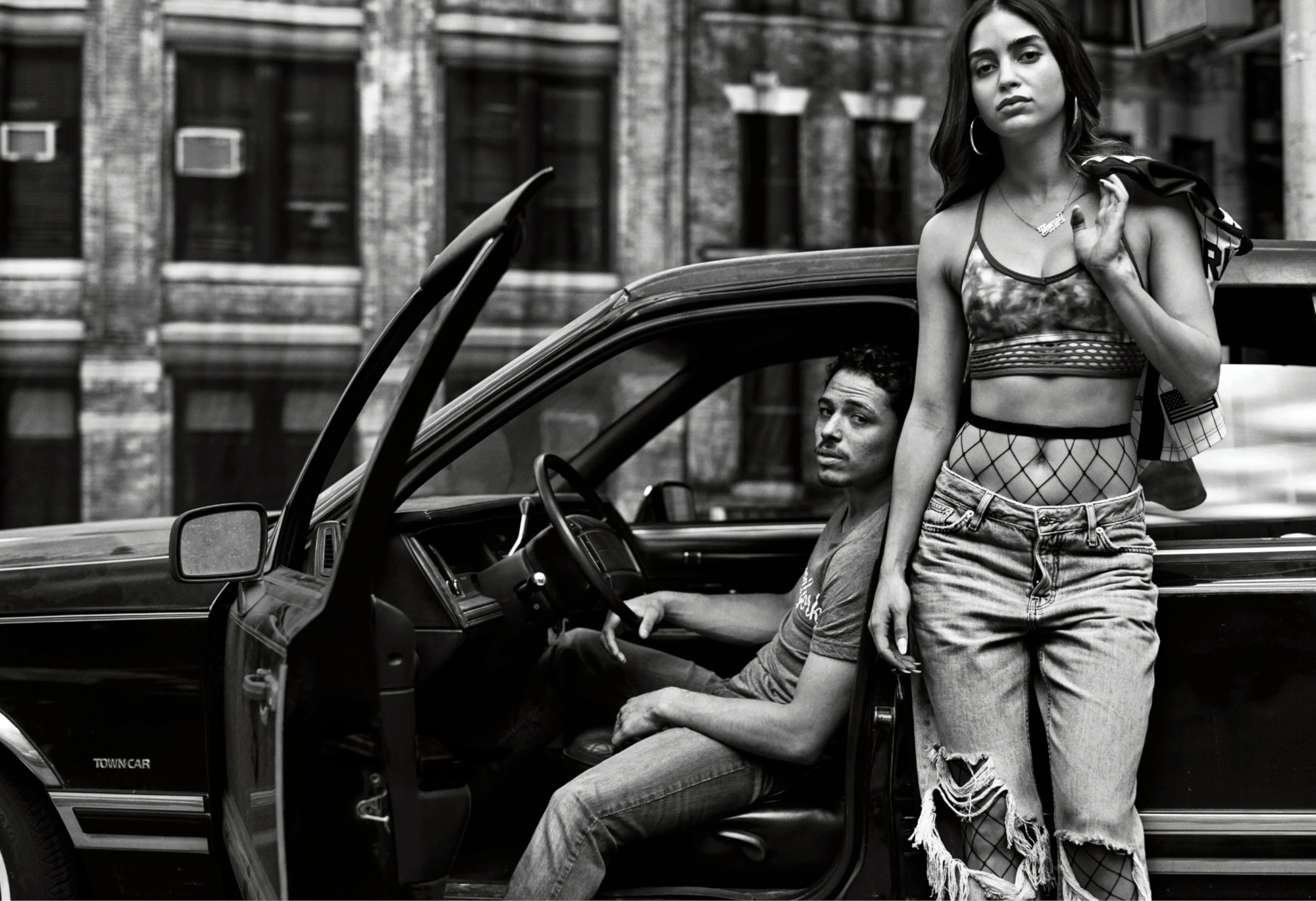 In The Heights Melissa Barrera and Anthony Ramos HD Wallpaper