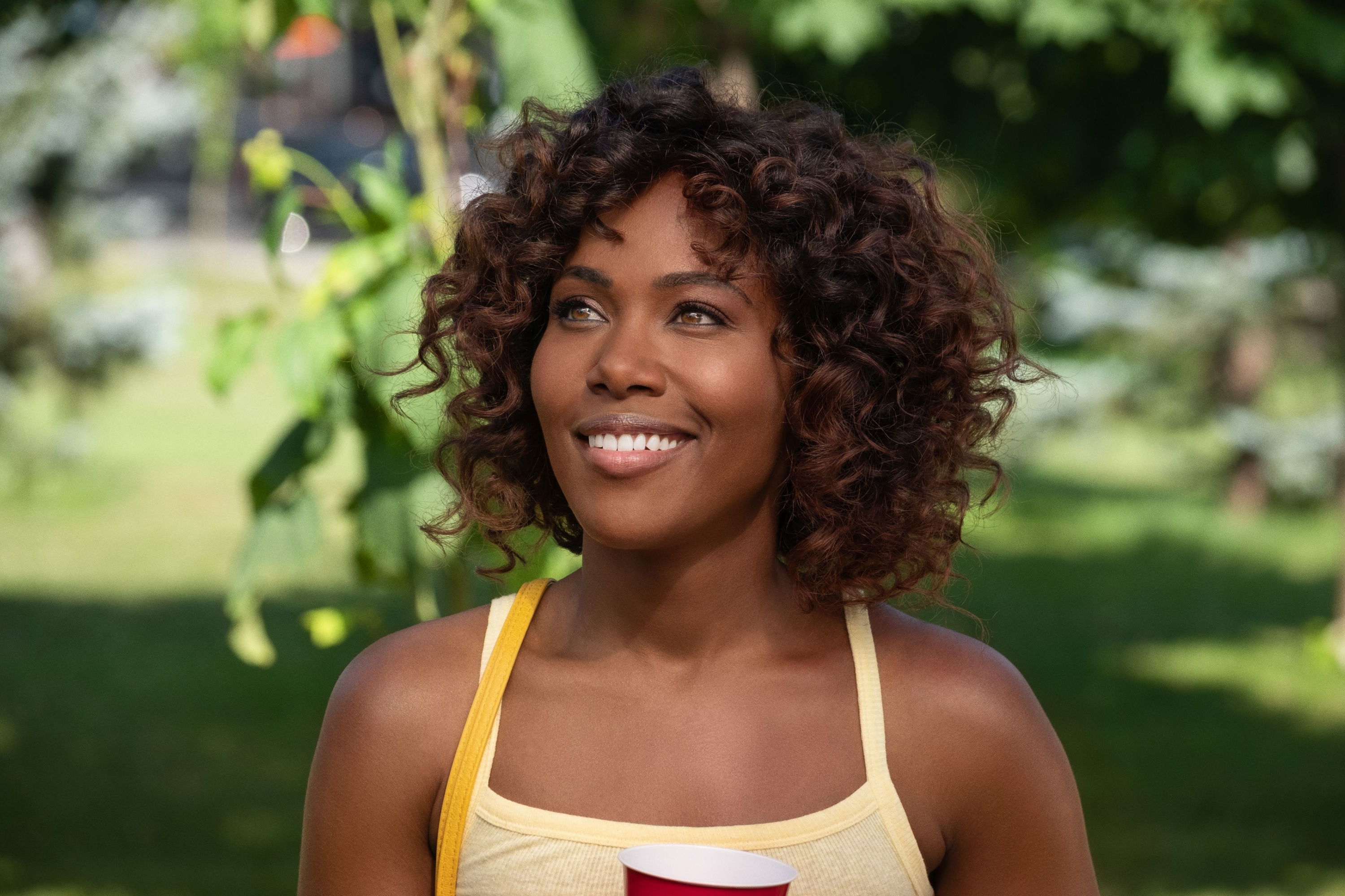 DeWanda Wise in Fatherhood HD Wallpaper