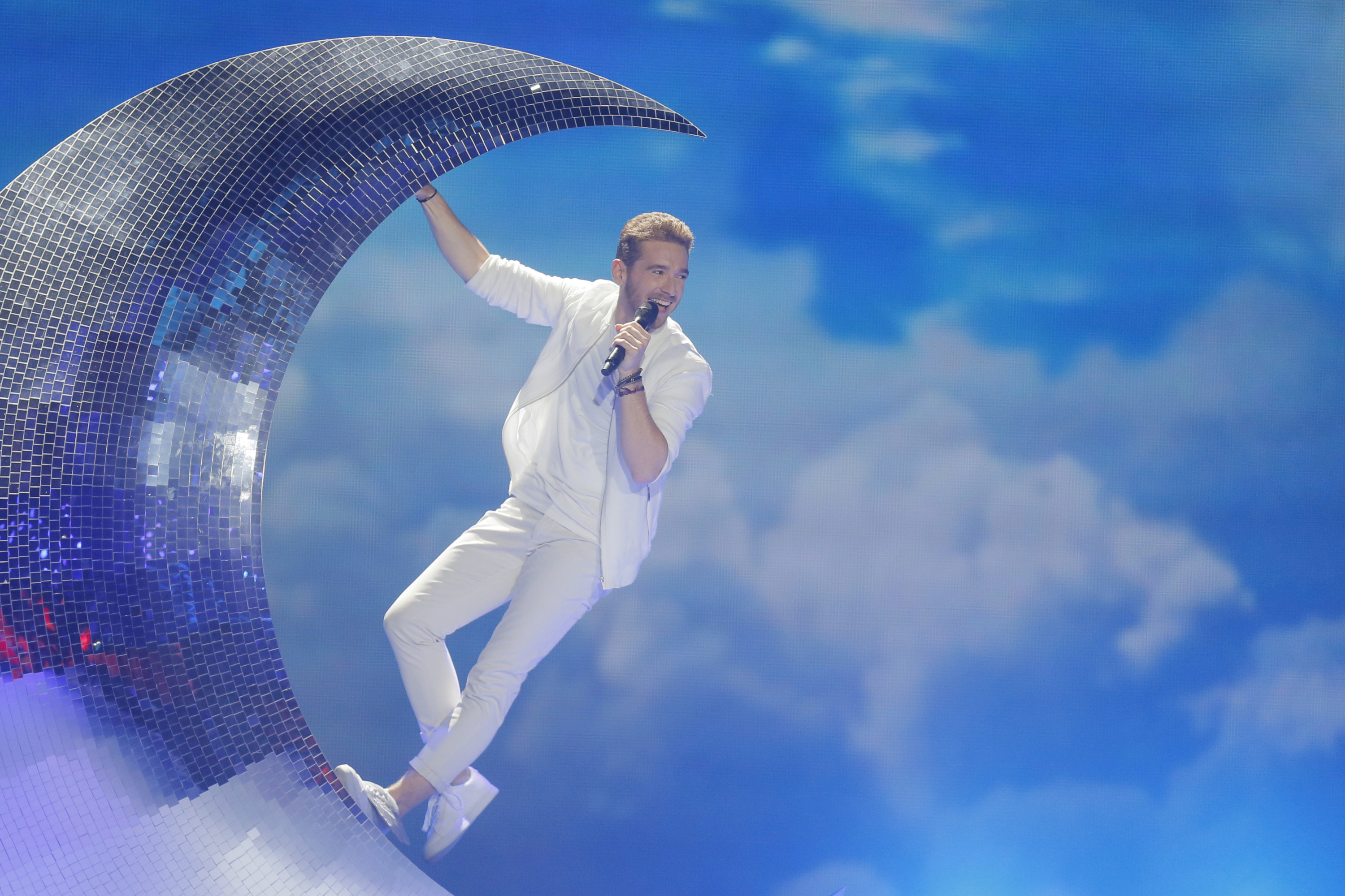 Nathan Trent performing at Eurovision HD Wallpaper