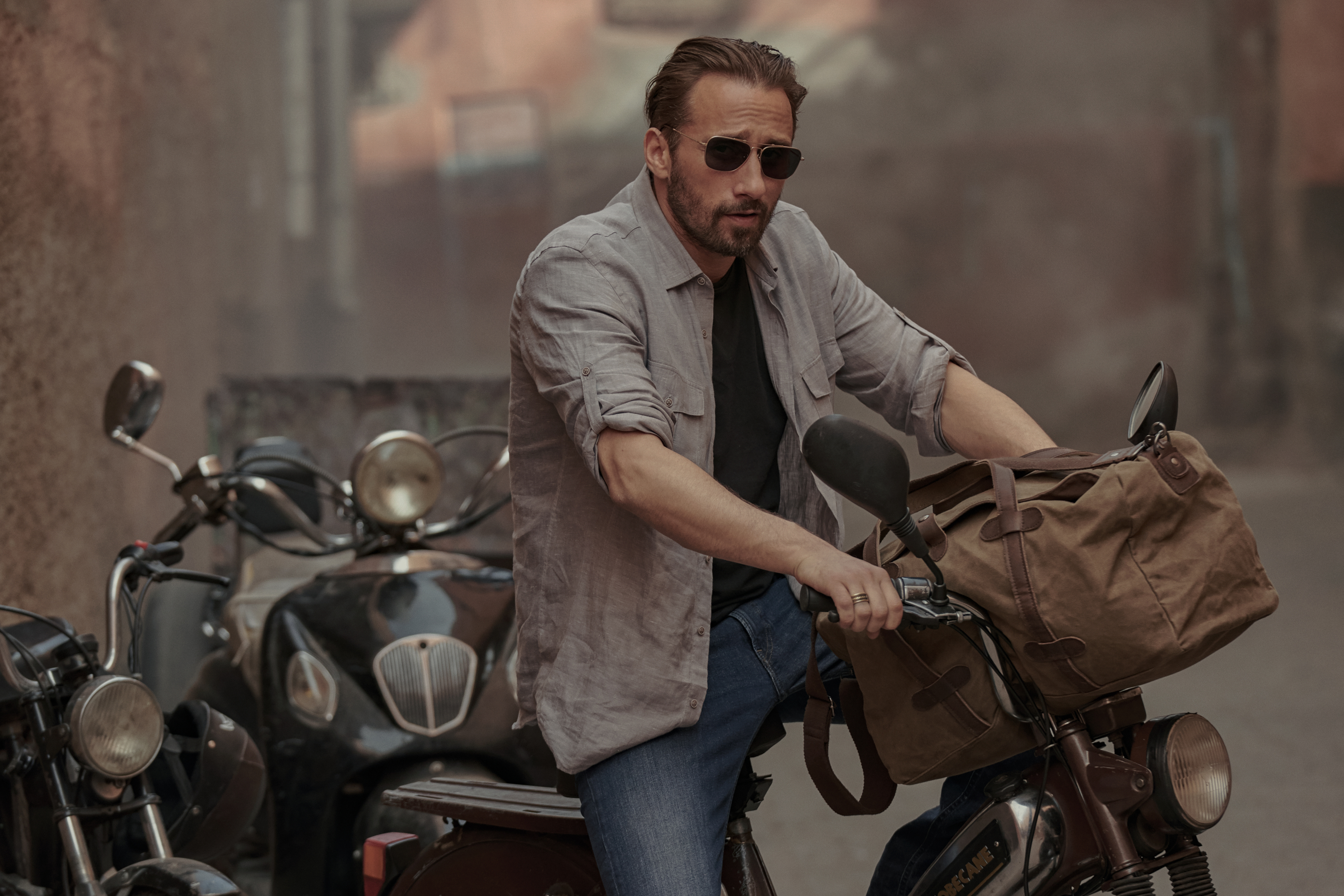 Matthias Schoenaerts as Booker in The Old Guard 4K HD Wallpaper