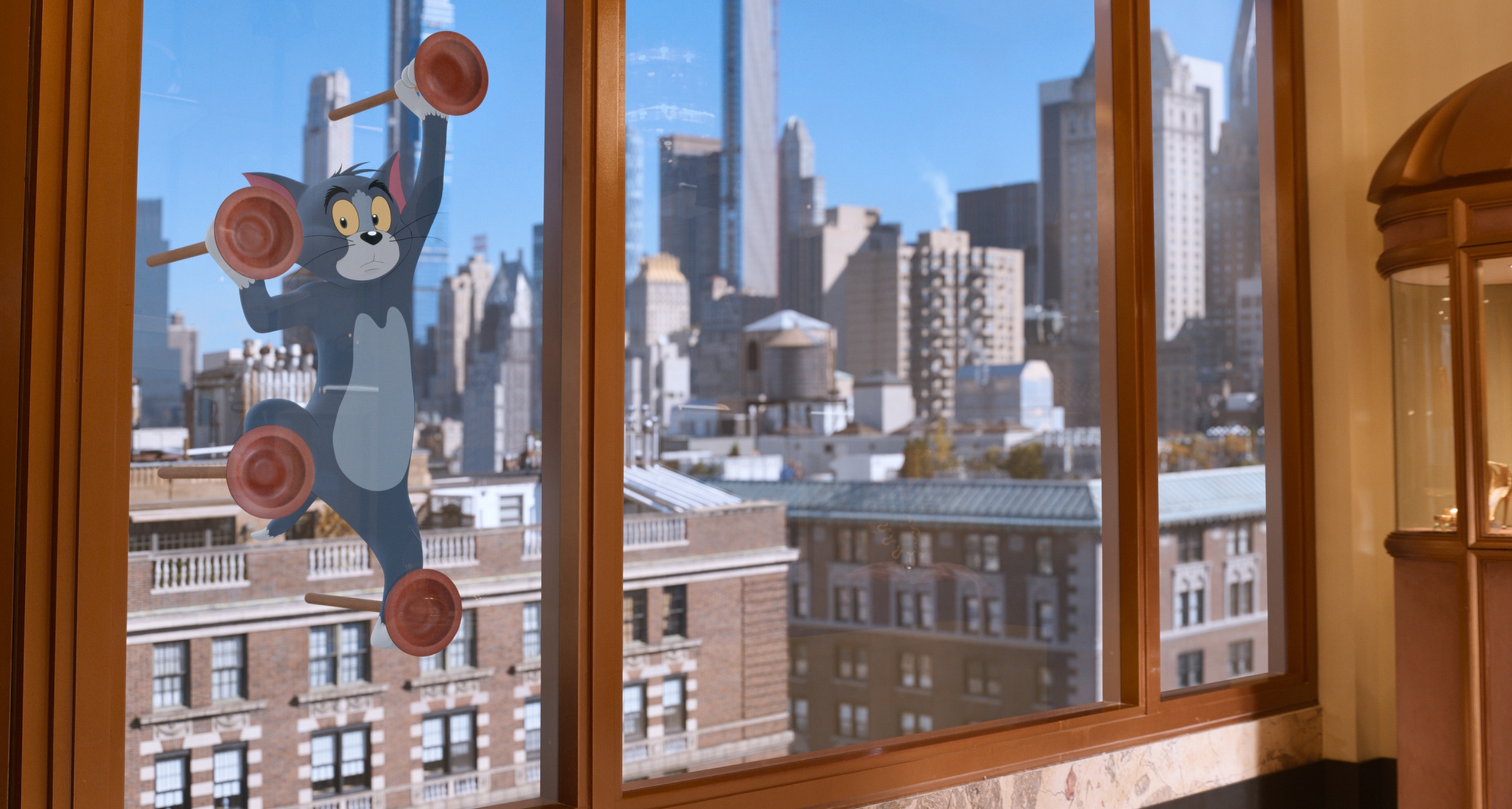 Tom and Jerry climbing window HD Wallpaper